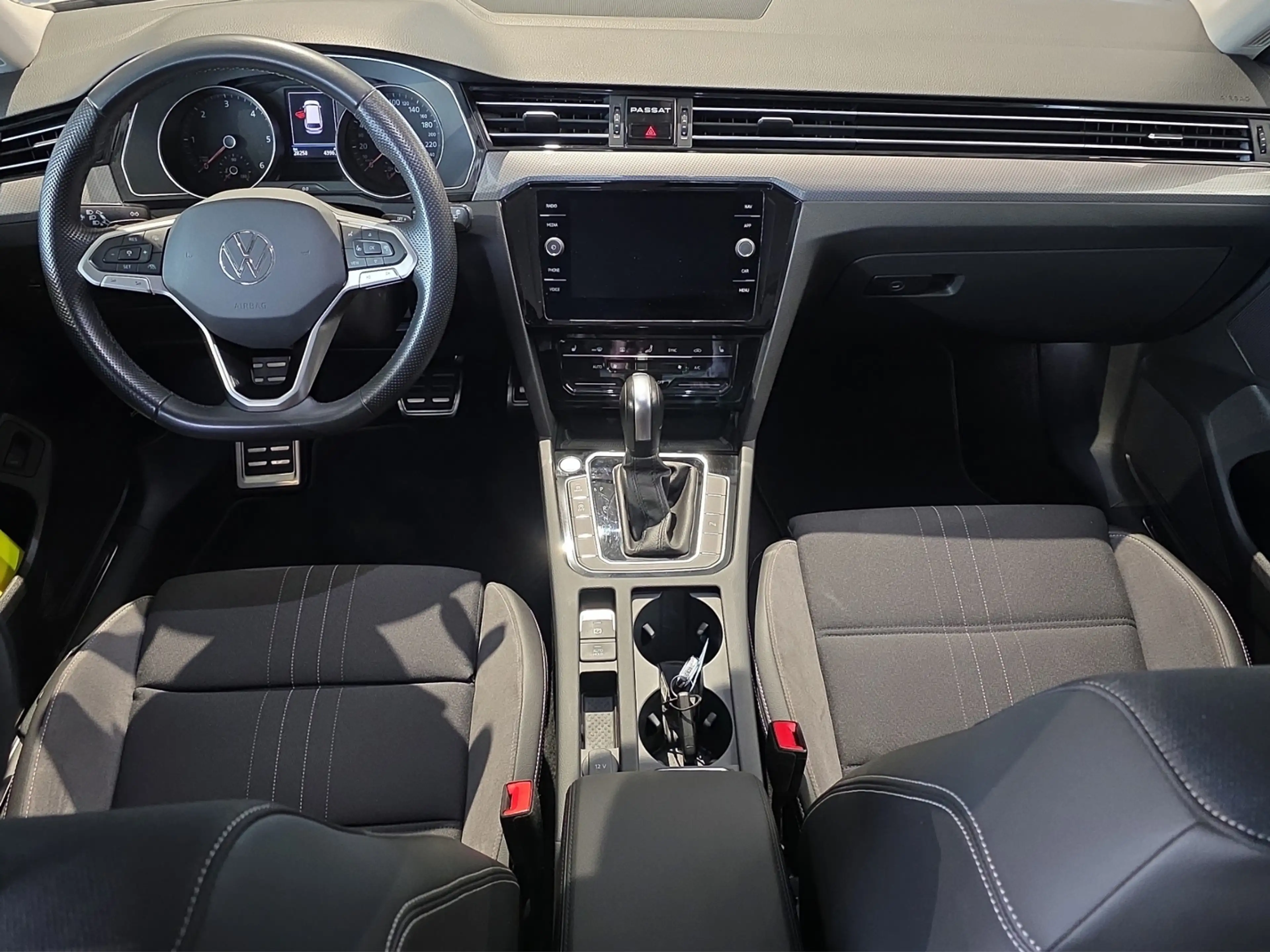 Volkswagen Passat Alltrack 4Motion 2.0 TDI DSG*AHK*ACC* — photo 6