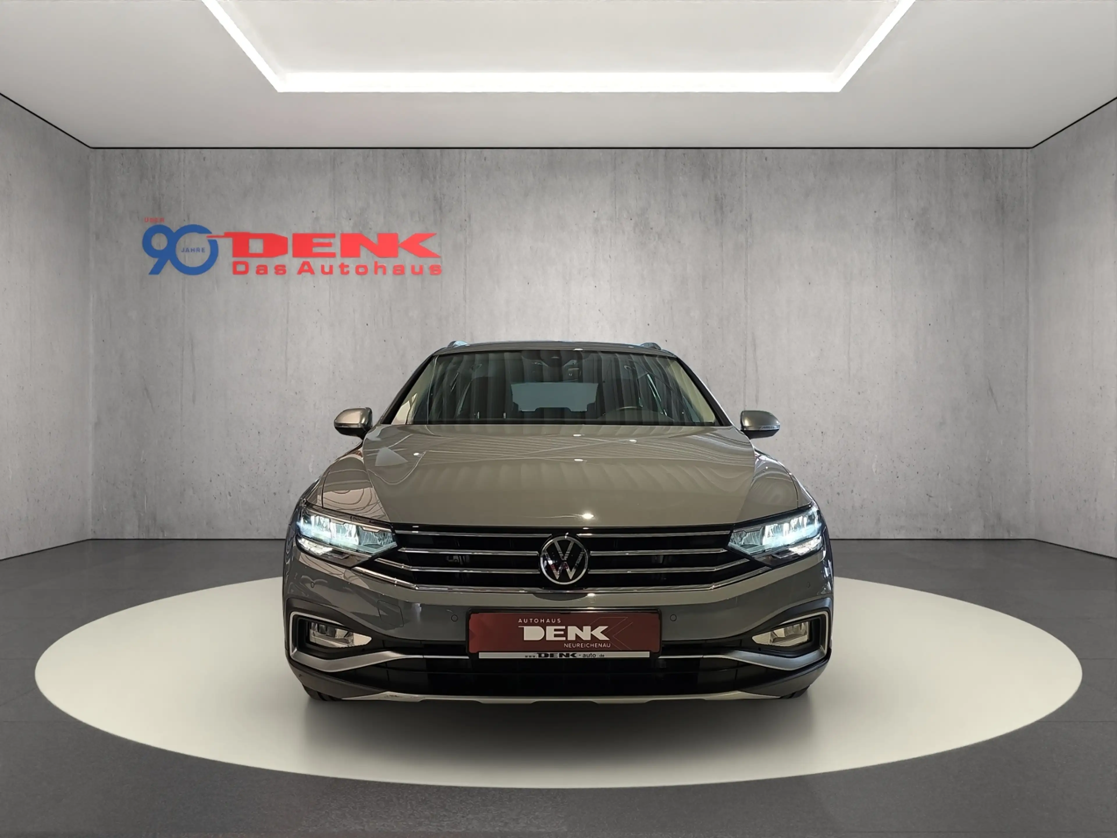 Volkswagen Passat Alltrack 4Motion 2.0 TDI DSG*AHK*ACC* — photo 2