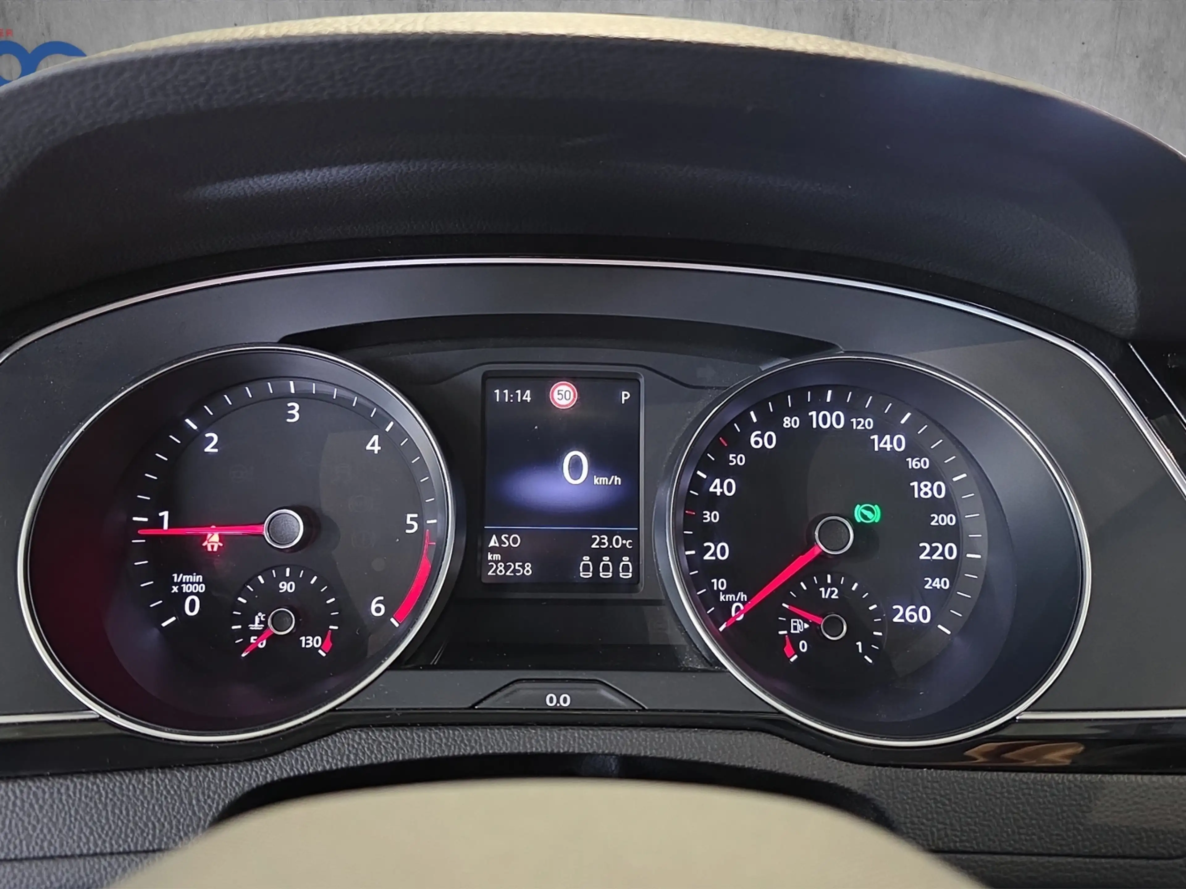 Volkswagen Passat Alltrack 4Motion 2.0 TDI DSG*AHK*ACC* — photo 9