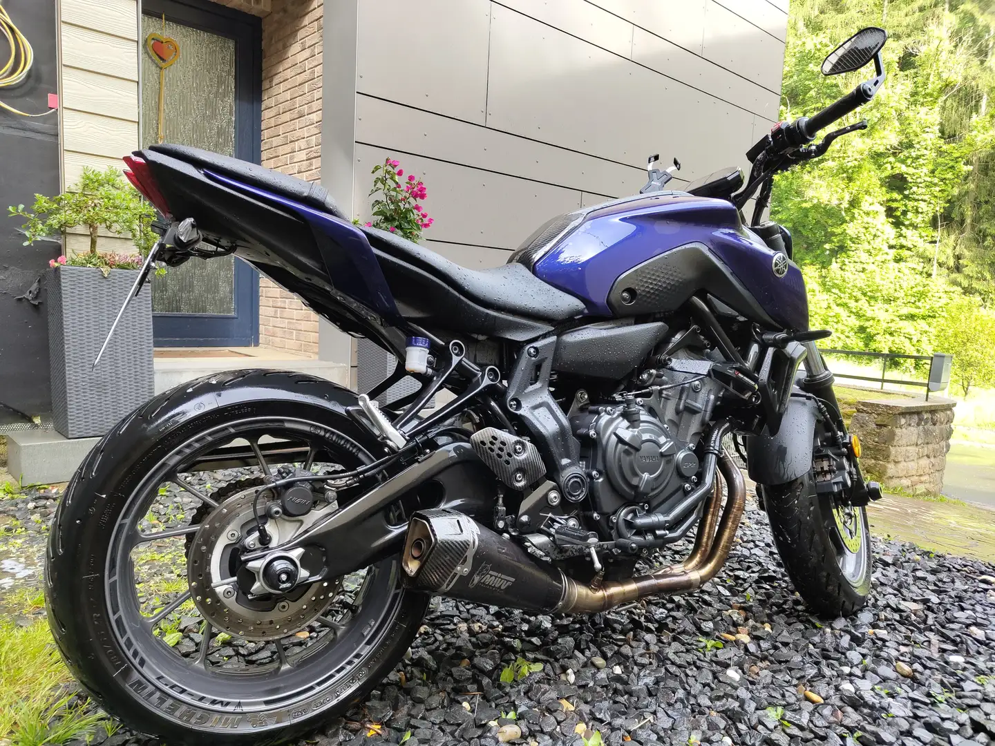 Yamaha MT-07 - 2