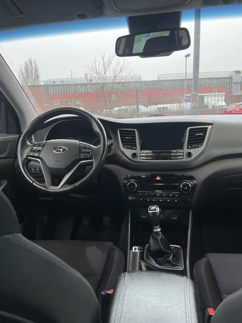 Hyundai TUCSON blue Style 2WD Grau - 2