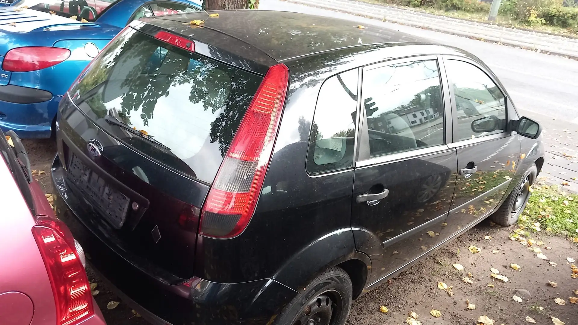 Ford Fiesta Klima,5-t,eFh,Zv/Fb,2 J. Tüv,1 Jahr Garantie Nero - 1