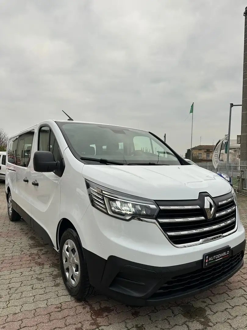 Renault Trafic 9 POSTI PASSO LUNGO DOPPIA PORTATA NUOVO Blanc - 1