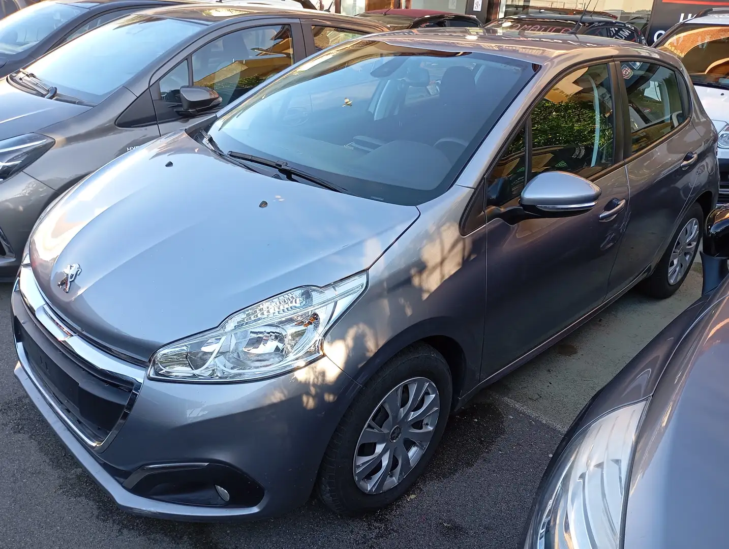 Peugeot 208 5P 1.5 BlueHDi 100CV Active Grigio - 2