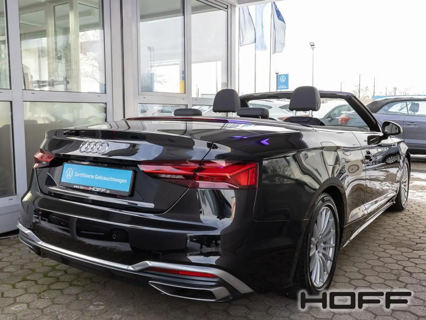 Audi A5 Cabriolet 40 2.0 TFSI S-tronic S-line Kopfraumheiz Schwarz - 2