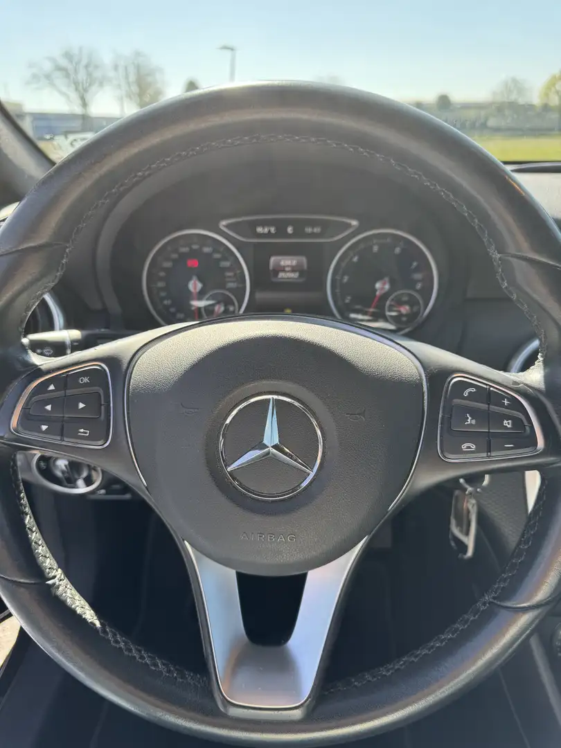 Mercedes-Benz A 160 Ambition Zwart - 1