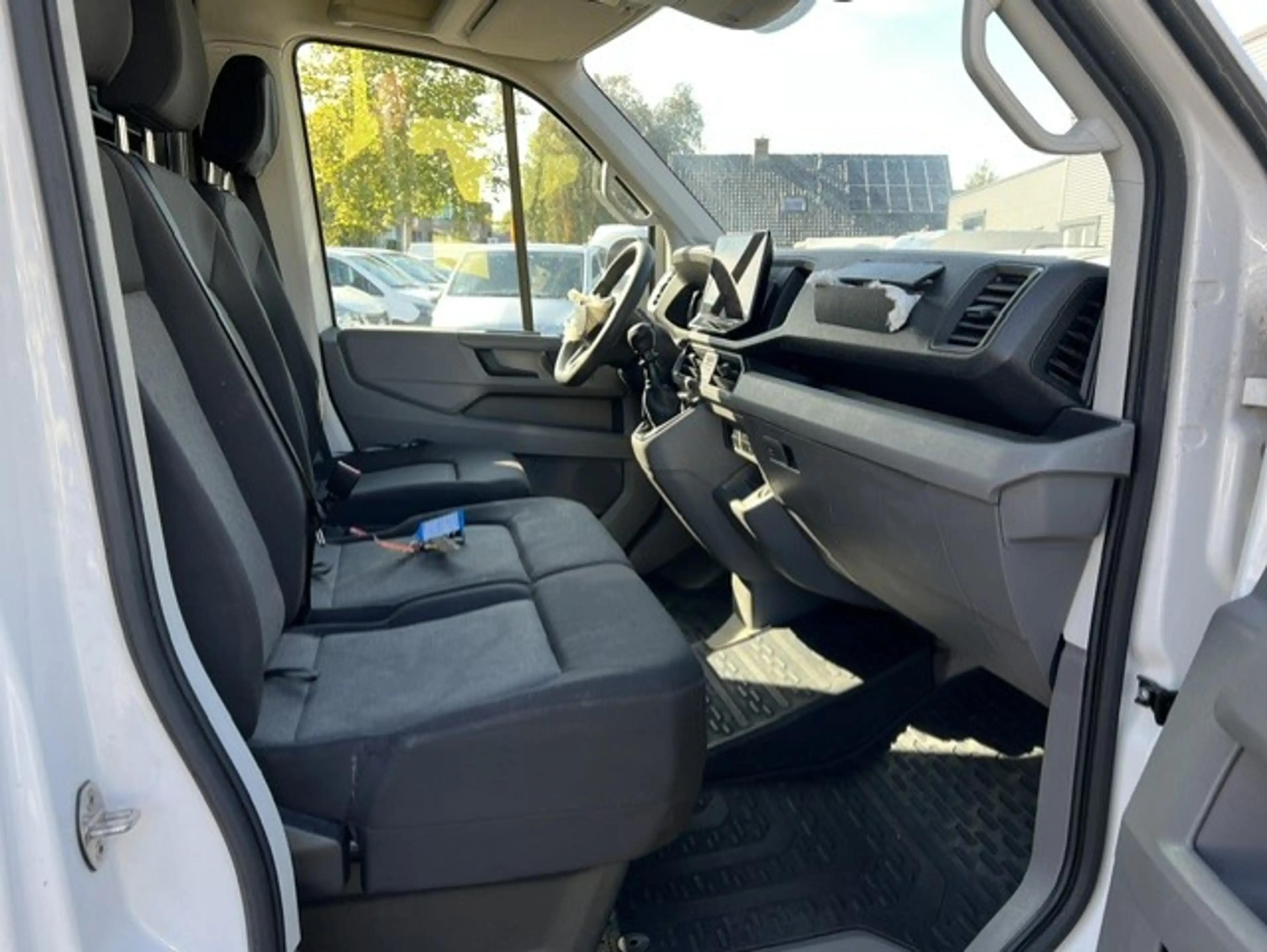 Volkswagen Crafter 35 2.0 TDI 103KW L3H3 AIRCO KLIMA RADIO EURO6 — photo 6