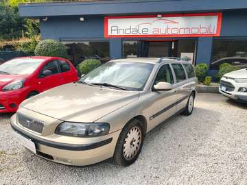 V70 2.5 D cat