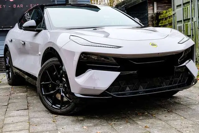 Lotus Eletre 450 BTWwagen Lidar Trekhaak Garantie Base