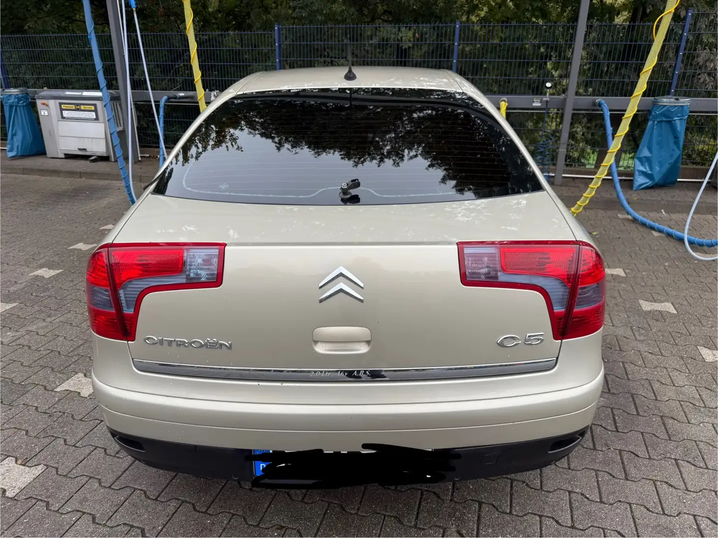 Citroen C5 2.0 16V Aut. Exclusive - 2