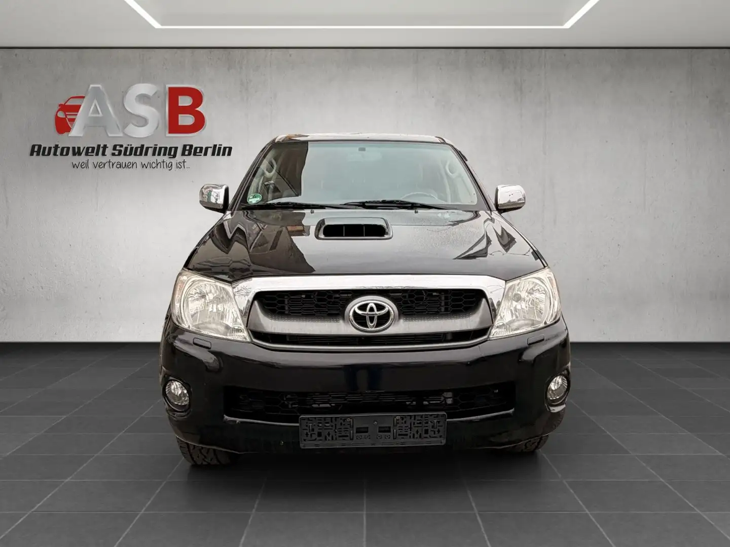 Toyota Hilux DoubleCab Executive 4x4 LEDER*NAVI*Hardtop Schwarz - 2