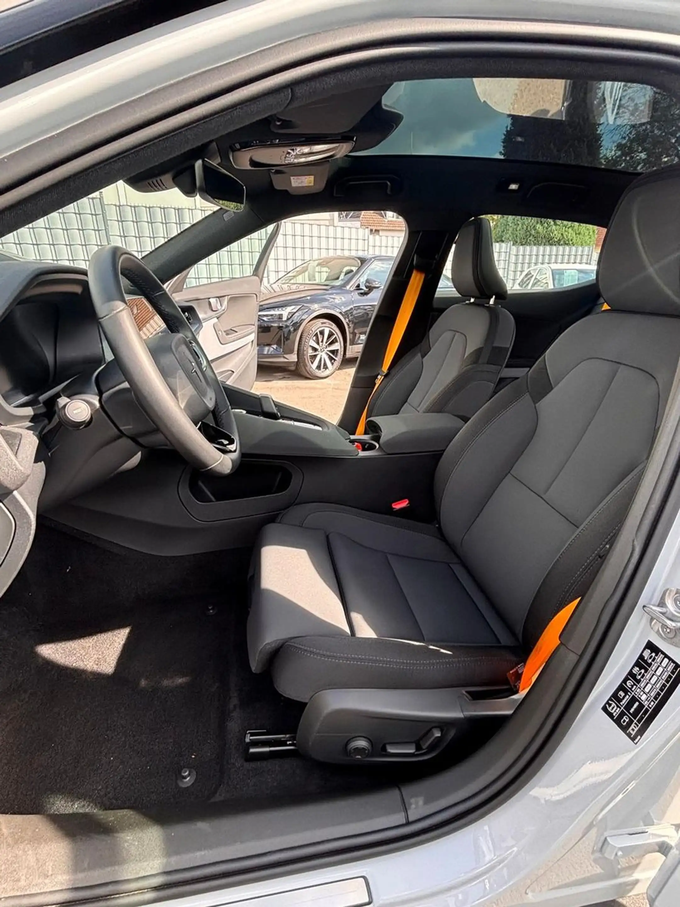 Polestar 2 Long Range Dual Performance +Plus Paket 82 kWh — photo 11
