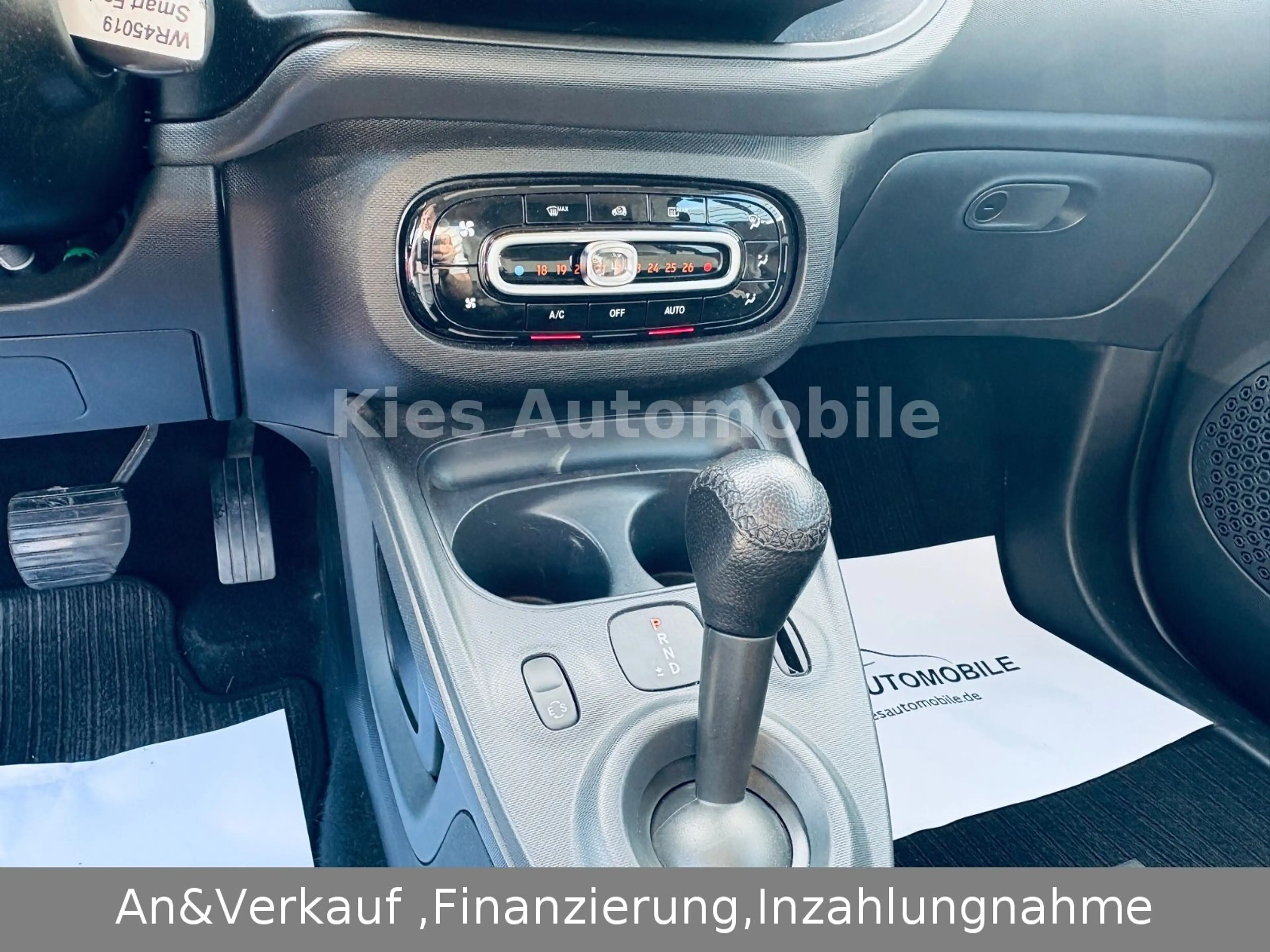 smart forTwo Coupe AUTOMATIK/KLIMA/ALU/TÜV.NEU/LED — photo 13