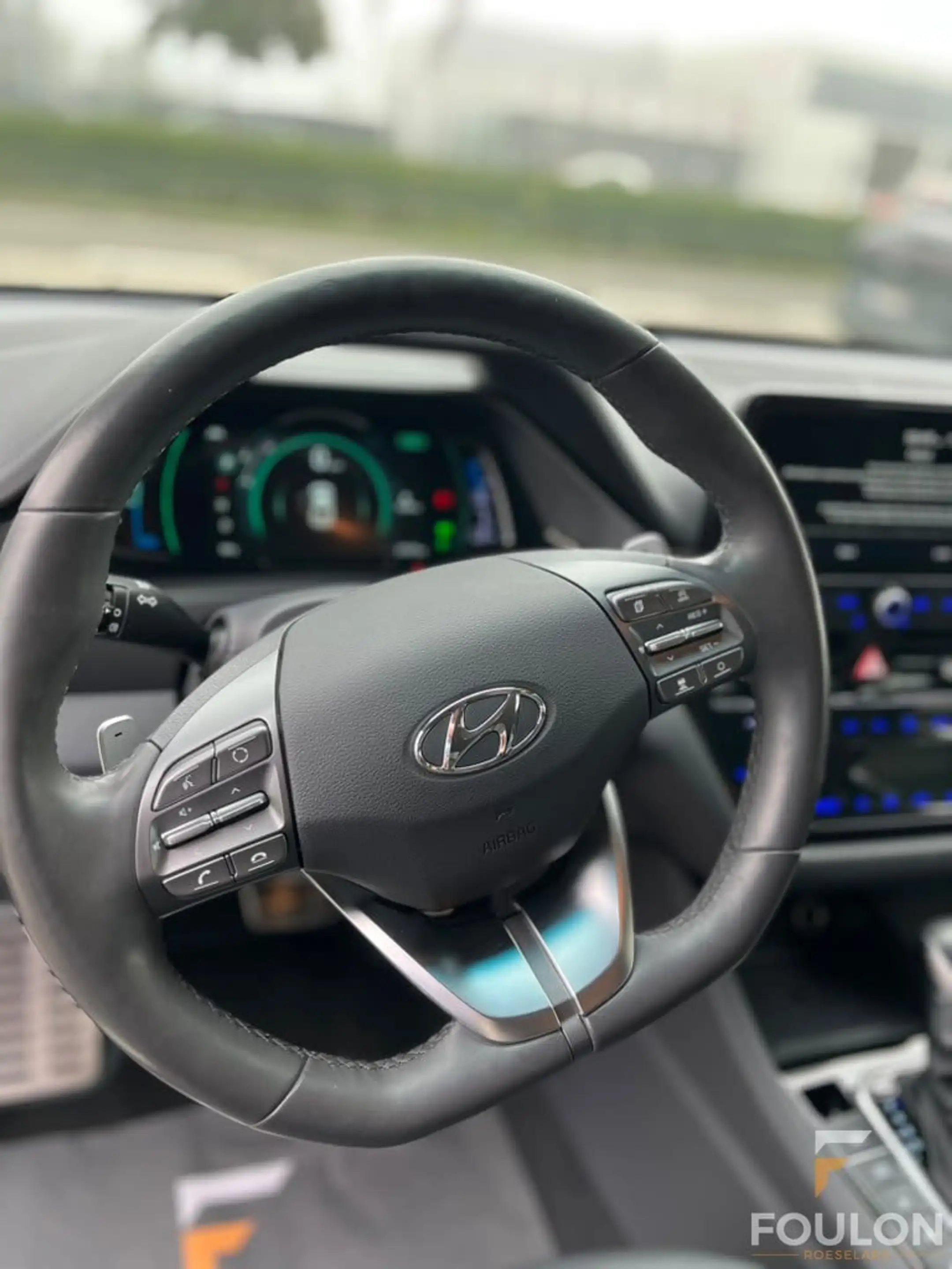 Hyundai IONIQ 1.6 GDi PLUG-IN Shine + Afneembare Trekhaak — photo 9