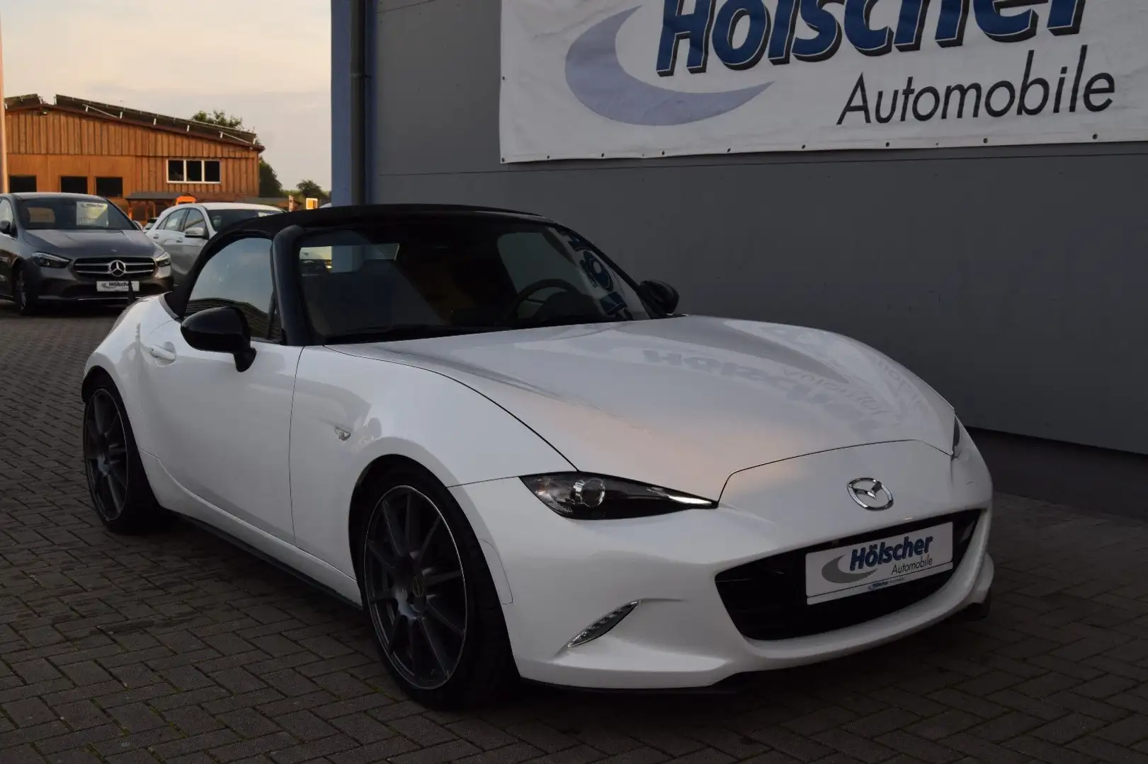 Mazda MX-5 !AUTOM! Sports-Line,Navi,Leder,LED,Sitzh, Blanc - 1