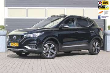 MG EV Luxury 45 kWh Schuifdak Trekhaak Leer