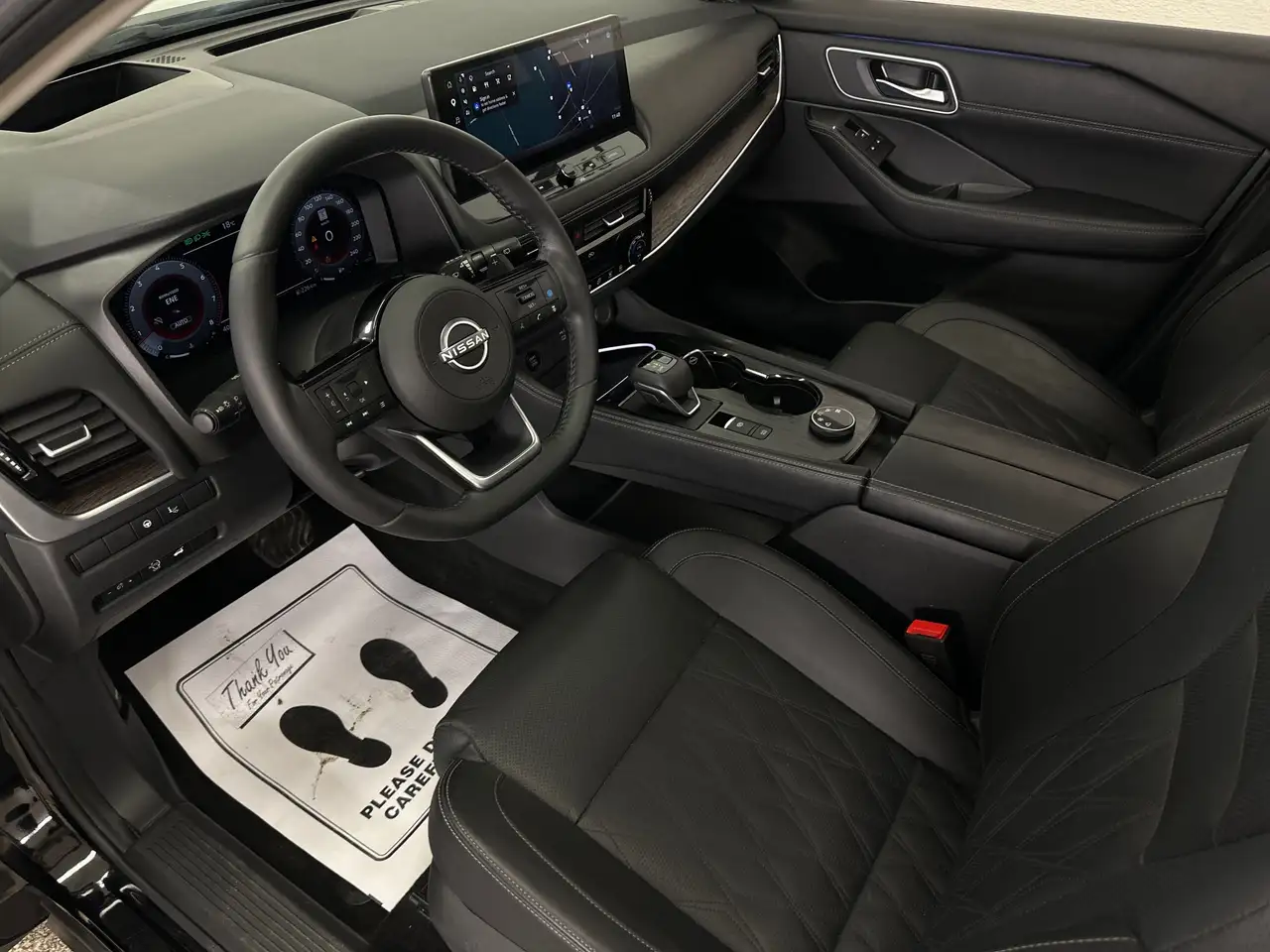 Nissan Rogue fotografie Nissan Rogue