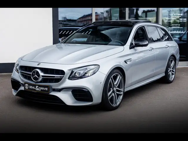 Mercedes-Benz E Class view 8