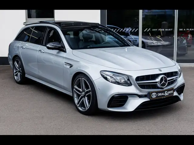 Mercedes-Benz E Class view 6