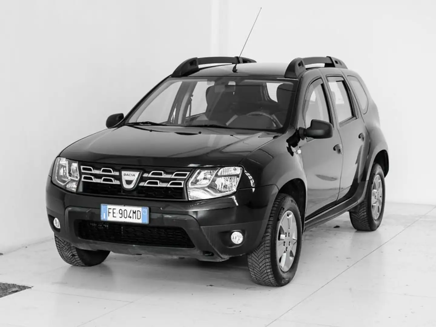 Dacia Duster 1.5 dCi 110CV Start&Stop 4x2 Lauréate Zwart - 2