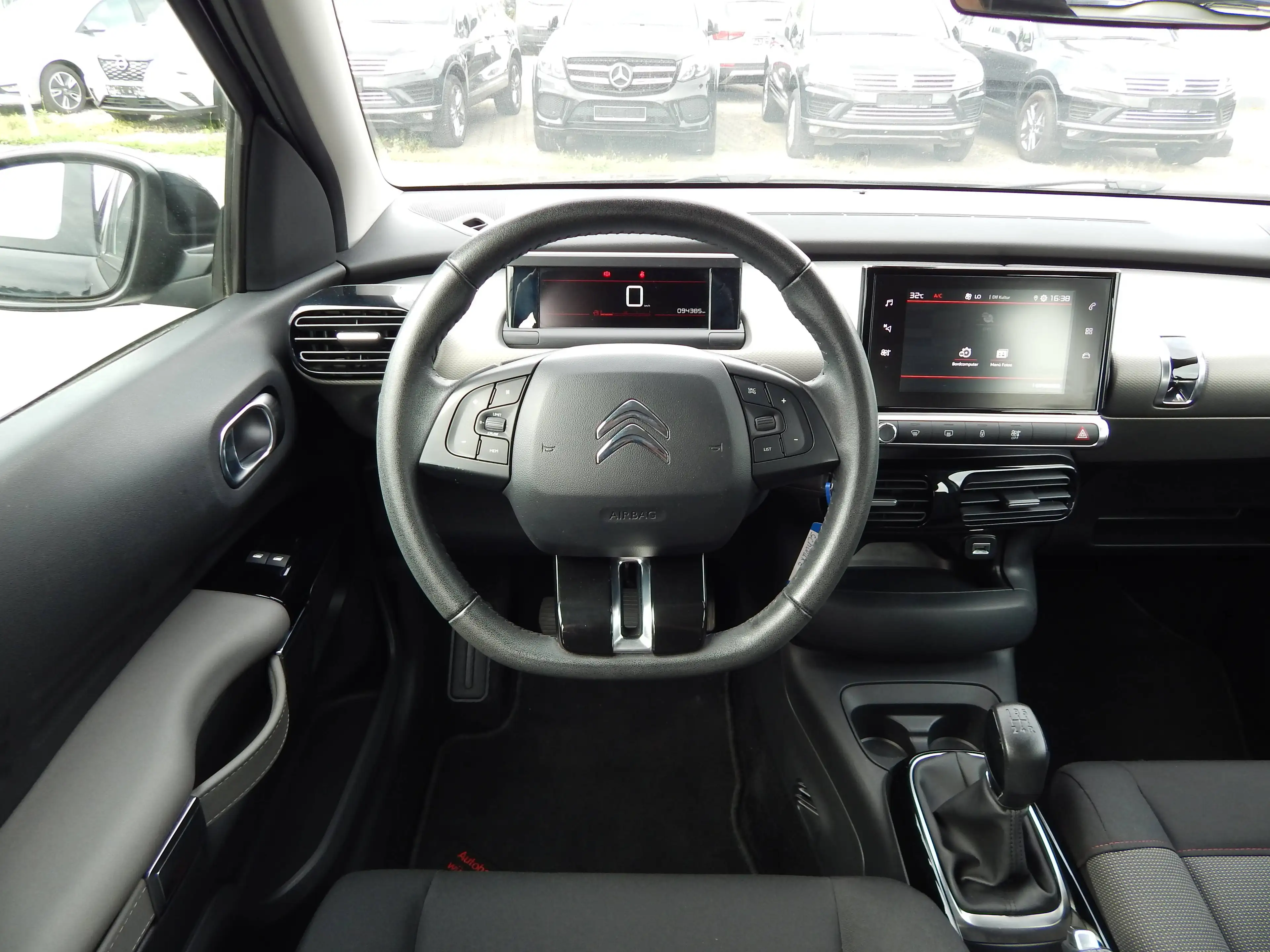 Citroen C4 Cactus Feel 2.Hand~KAMERA~NAVI~TÜV~SHZ~PDC~ — photo 17