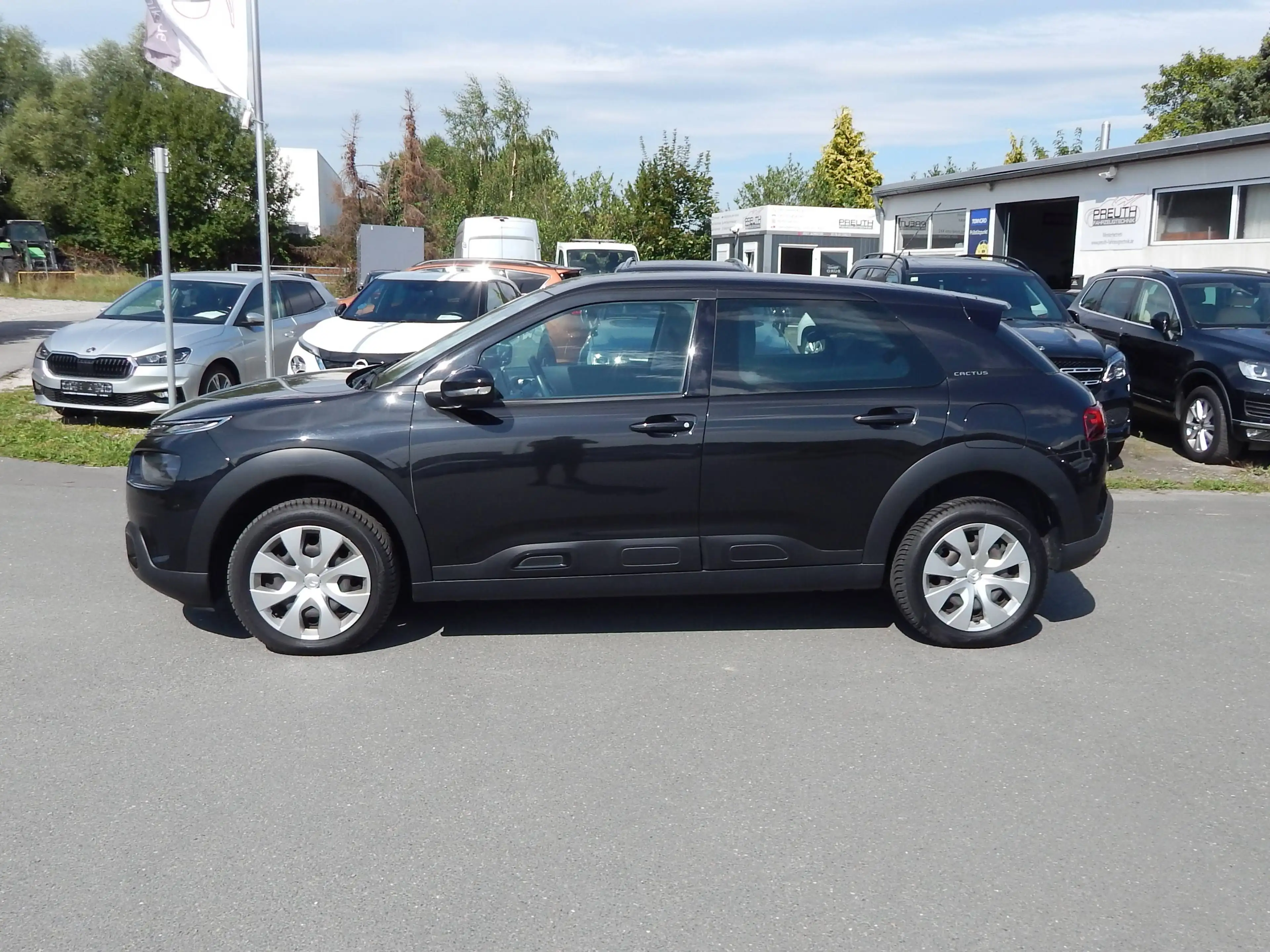 Citroen C4 Cactus Feel 2.Hand~KAMERA~NAVI~TÜV~SHZ~PDC~ — photo 3