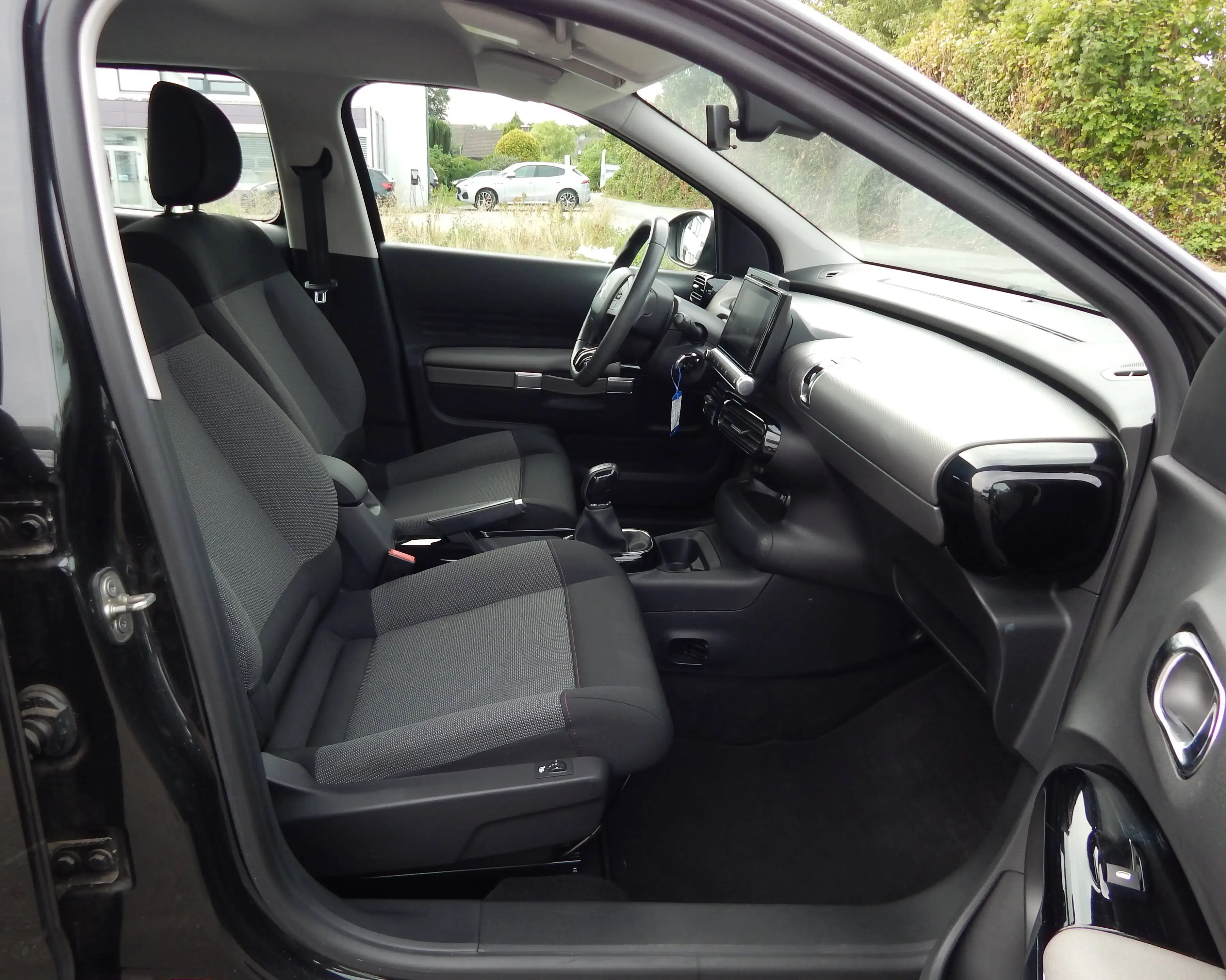 Citroen C4 Cactus Feel 2.Hand~KAMERA~NAVI~TÜV~SHZ~PDC~ — photo 14
