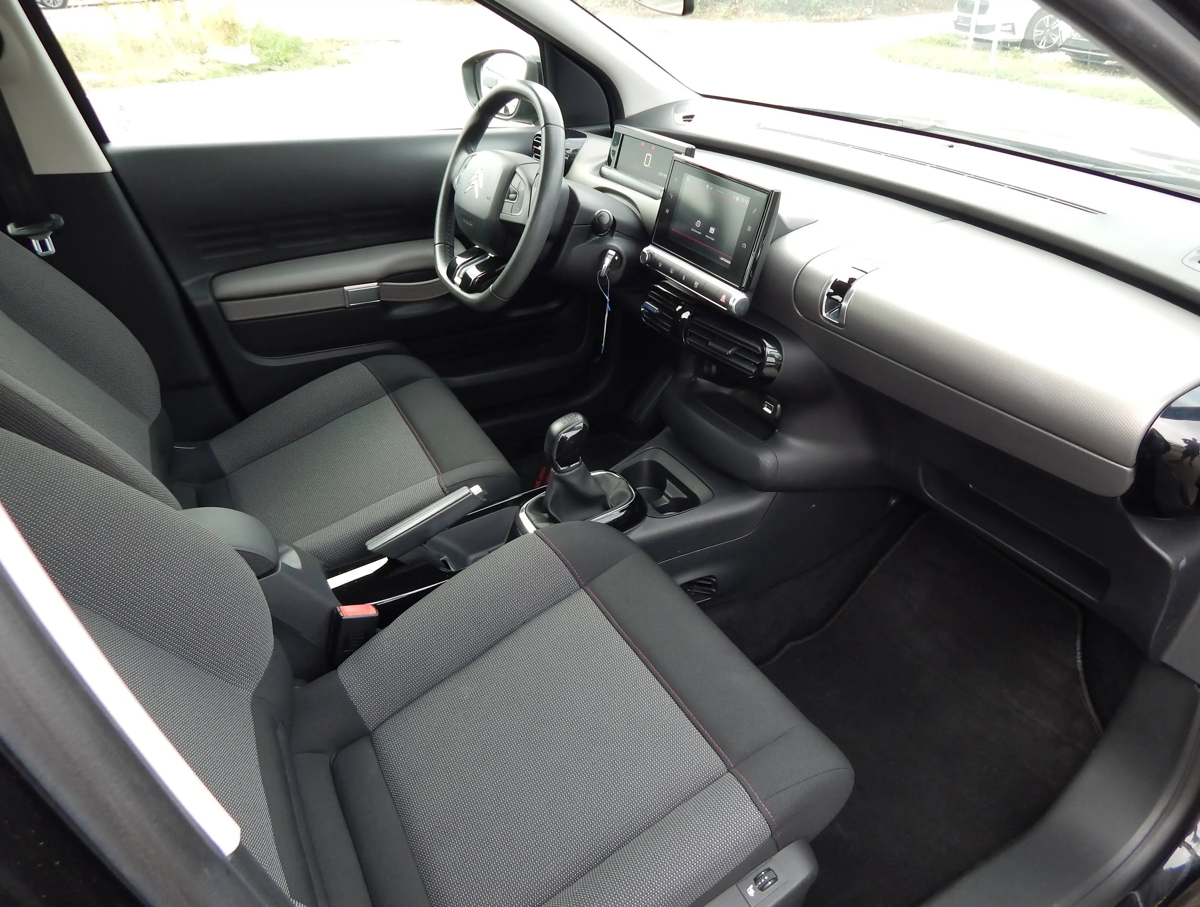Citroen C4 Cactus Feel 2.Hand~KAMERA~NAVI~TÜV~SHZ~PDC~ — photo 13