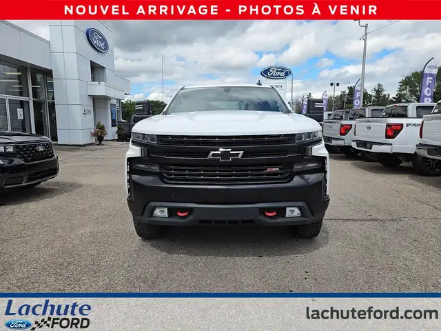 Chevrolet Silverado 1500 2022 — photo 2