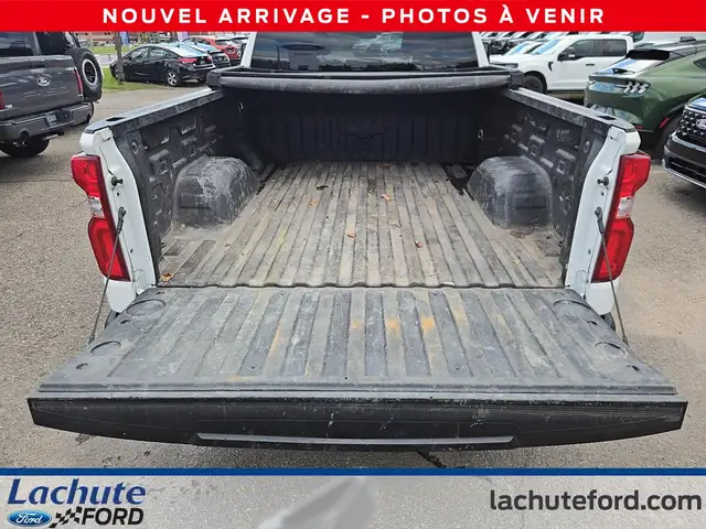 Chevrolet Silverado 1500 2022 — photo 8