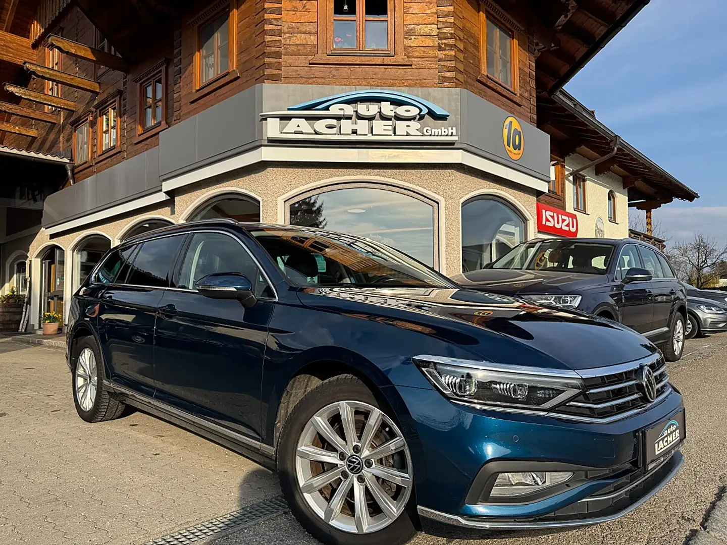 Volkswagen Passat Variant 2,0 SCR TDI DSG*Matrix LED*Leder*RFK* Blau - 1