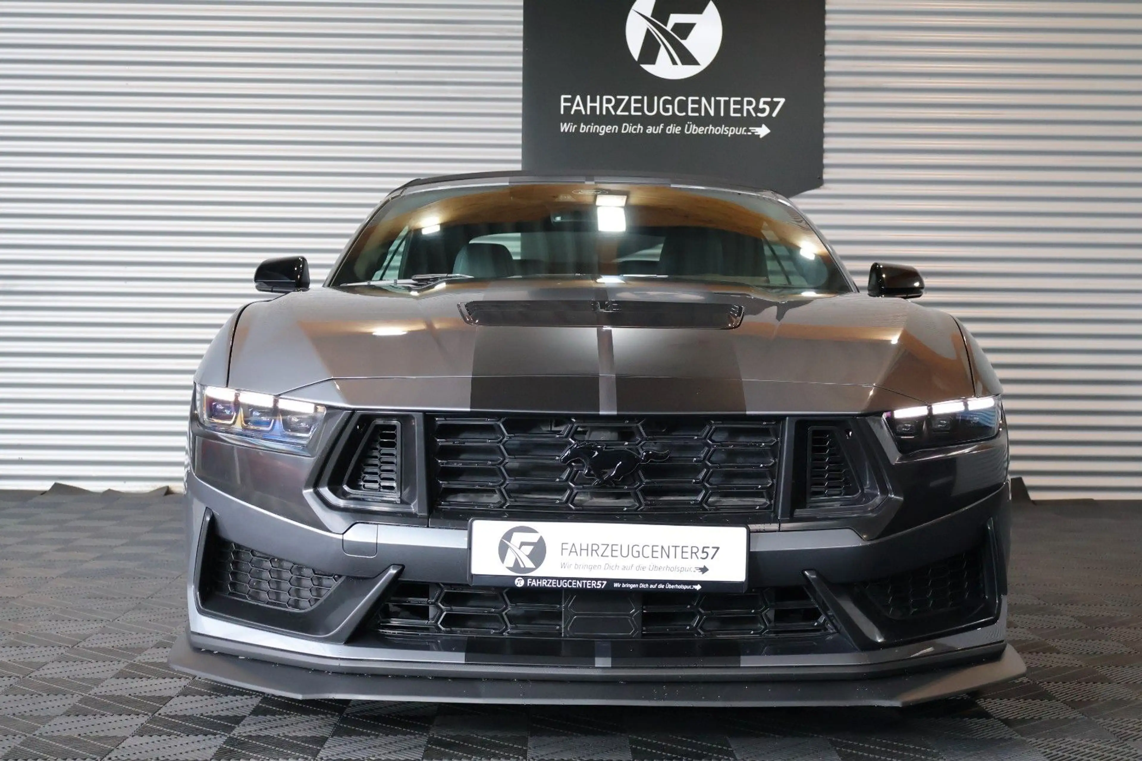 Ford Mustang 2.3L EcoBoost LED/RFK/CARPLAY/KAMERA — photo 4