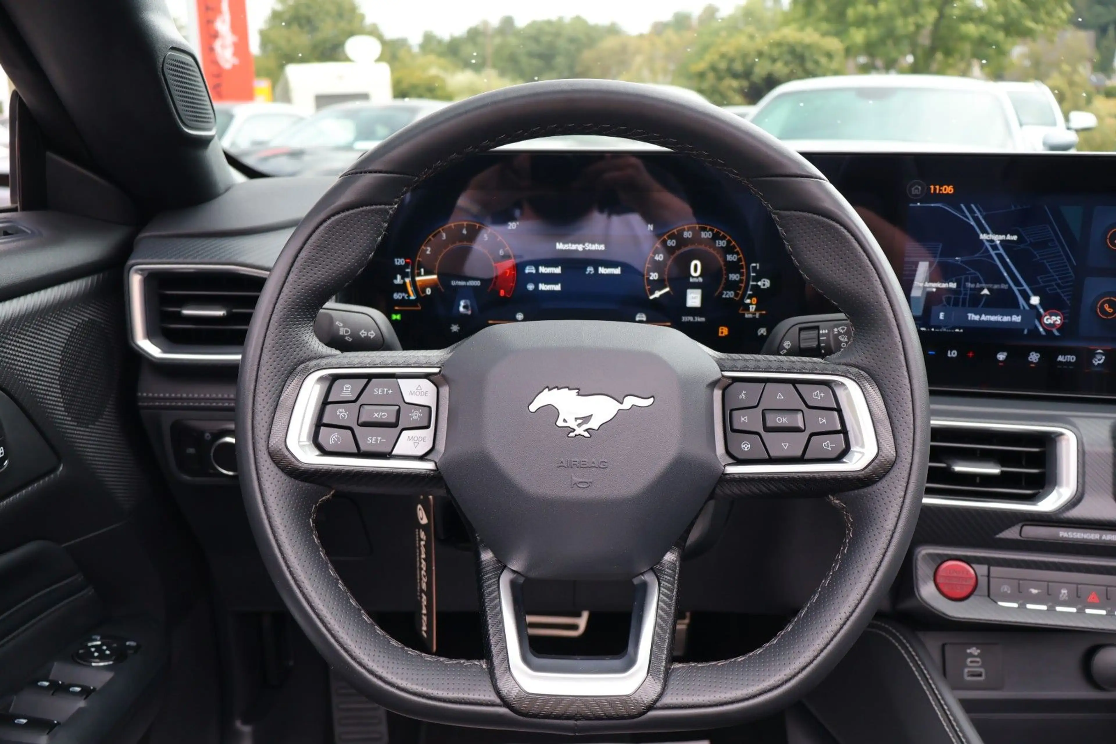 Ford Mustang 2.3L EcoBoost LED/RFK/CARPLAY/KAMERA — photo 13