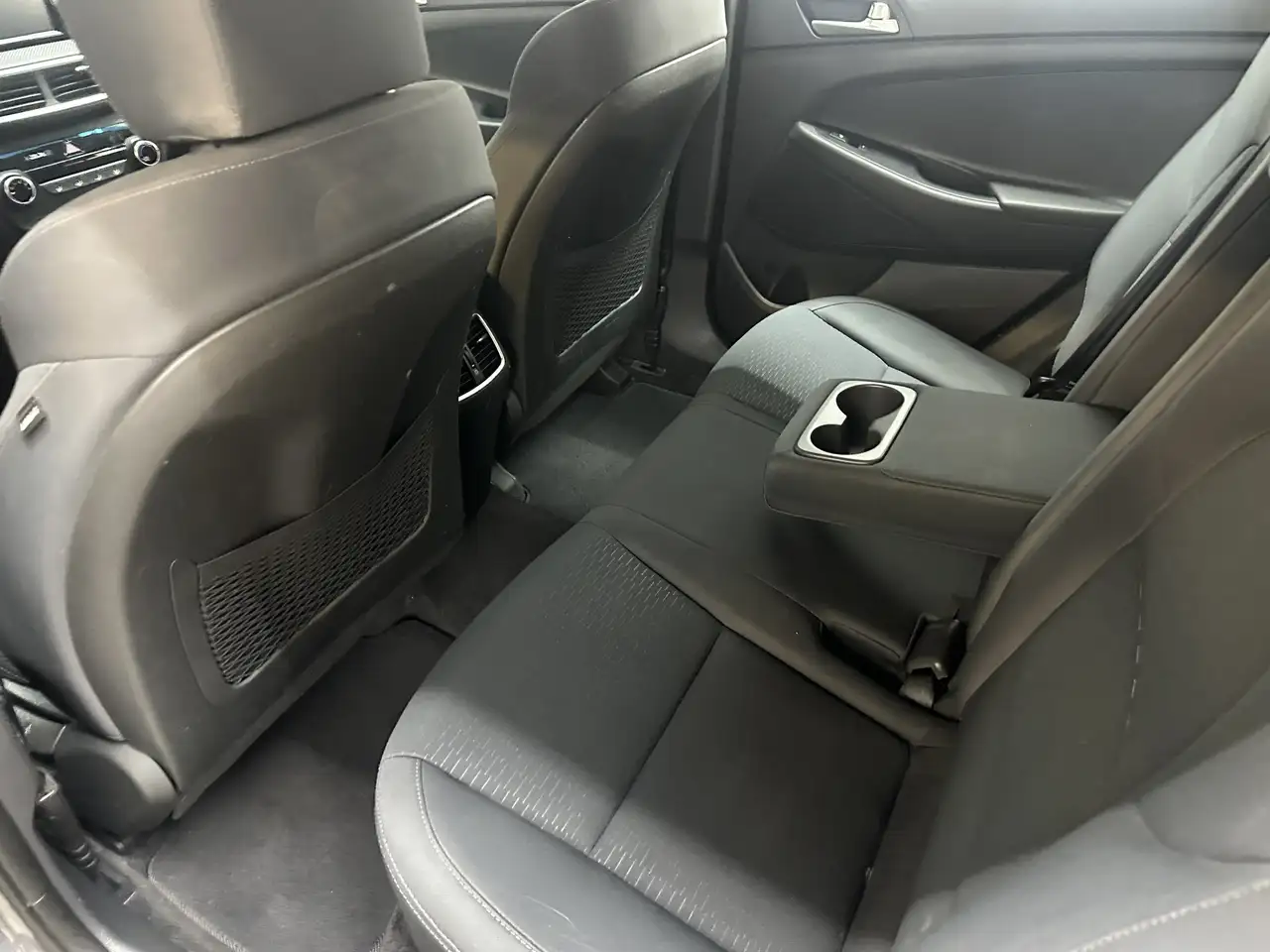 Hyundai TUCSON снимка Hyundai TUCSON