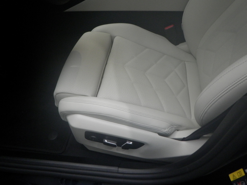 BMW 550 e xDrive Touring Sportpaket HUD AD AHK-klappbar AH — photo 7