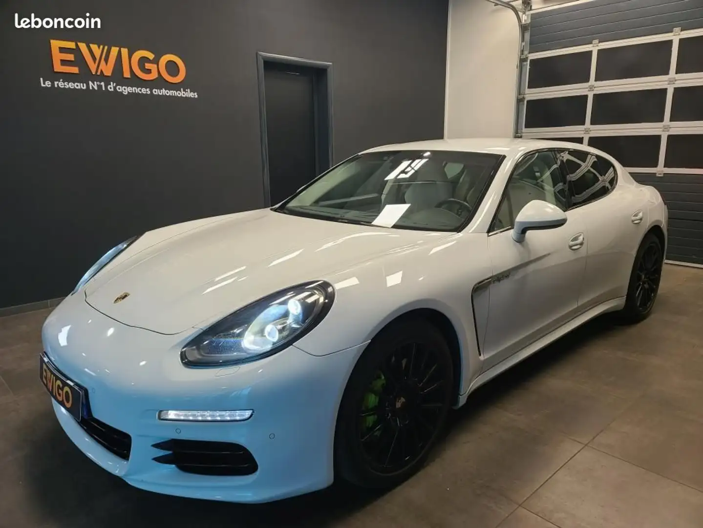 Porsche Panamera 3.0 E-HYBRID 416H 333ch 9.4KWH S BVA8 Blanc - 1