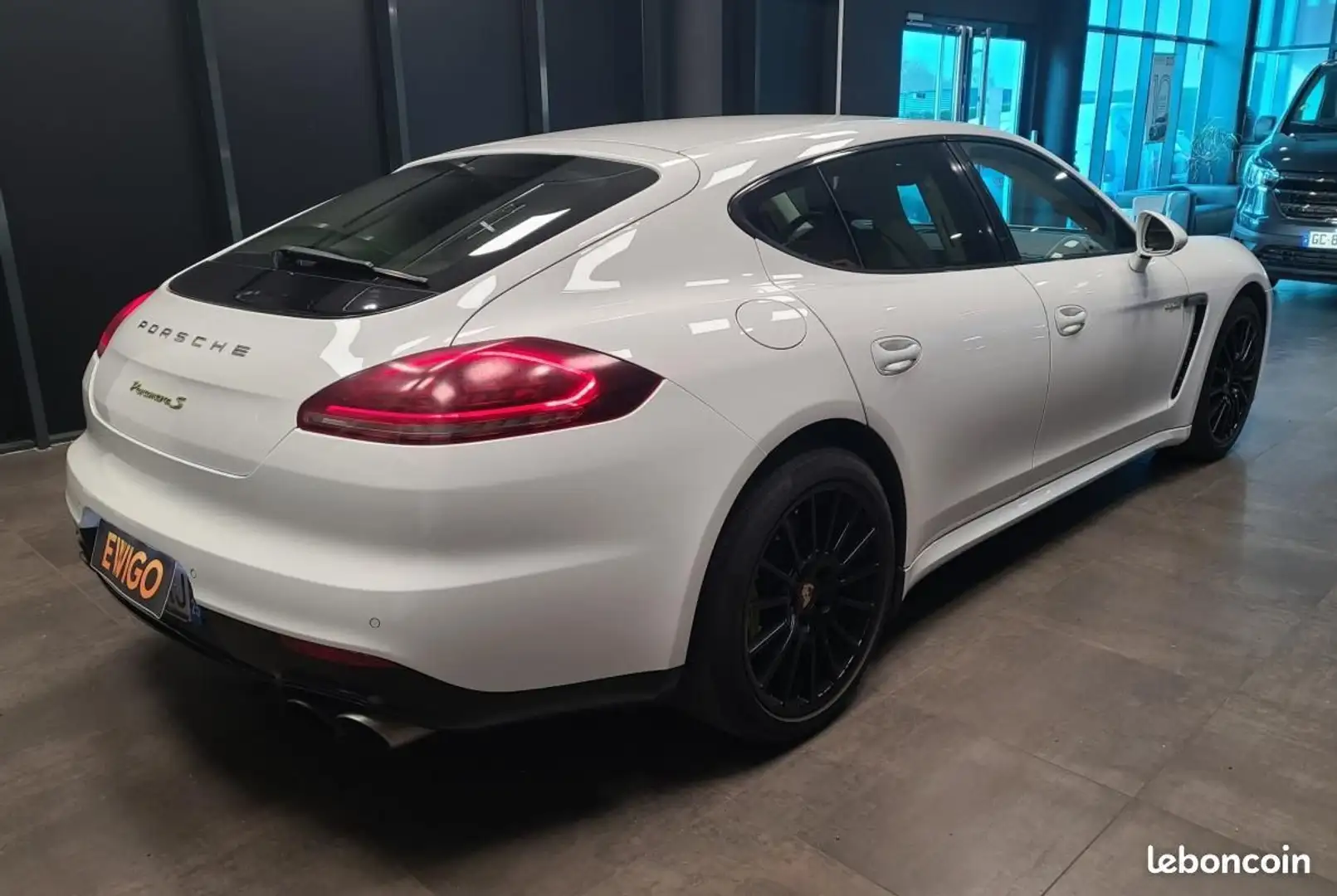 Porsche Panamera 3.0 E-HYBRID 416H 333ch 9.4KWH S BVA8 Fehér - 2