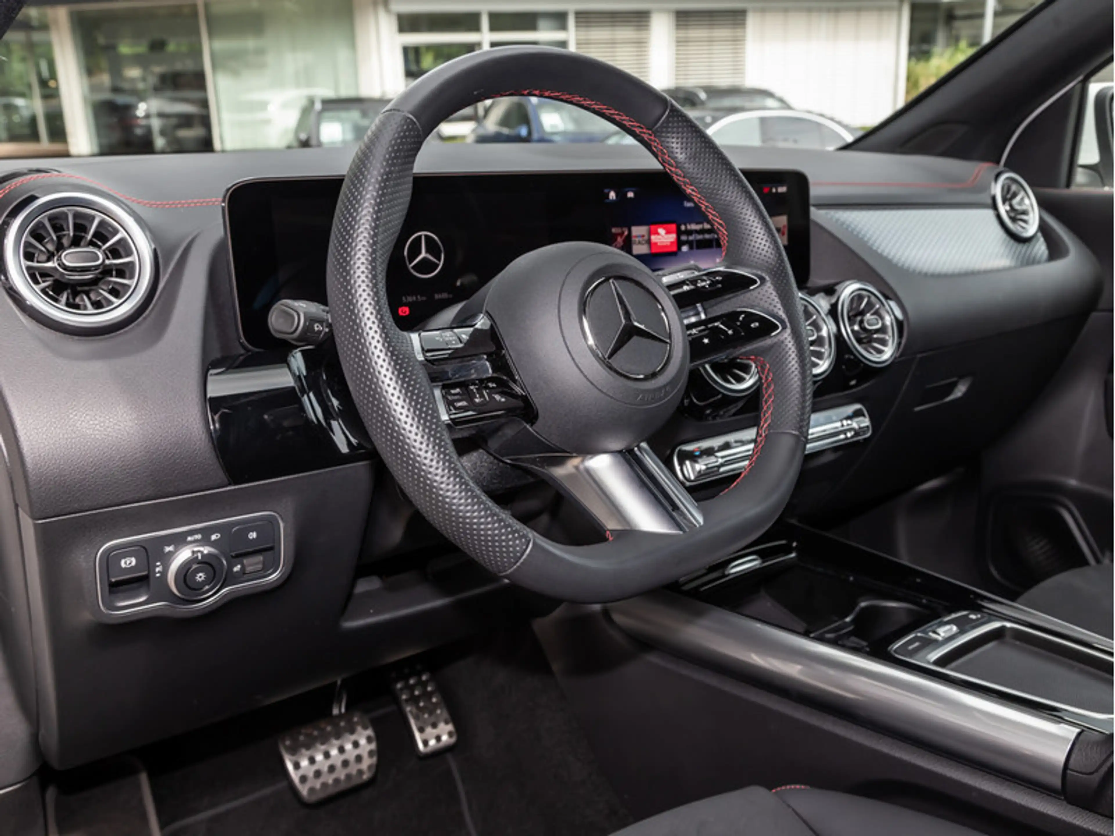 Mercedes-Benz EQA 250 + AMG-Sport/LED/Kamera/THERMOTRONIC/Totw — photo 12