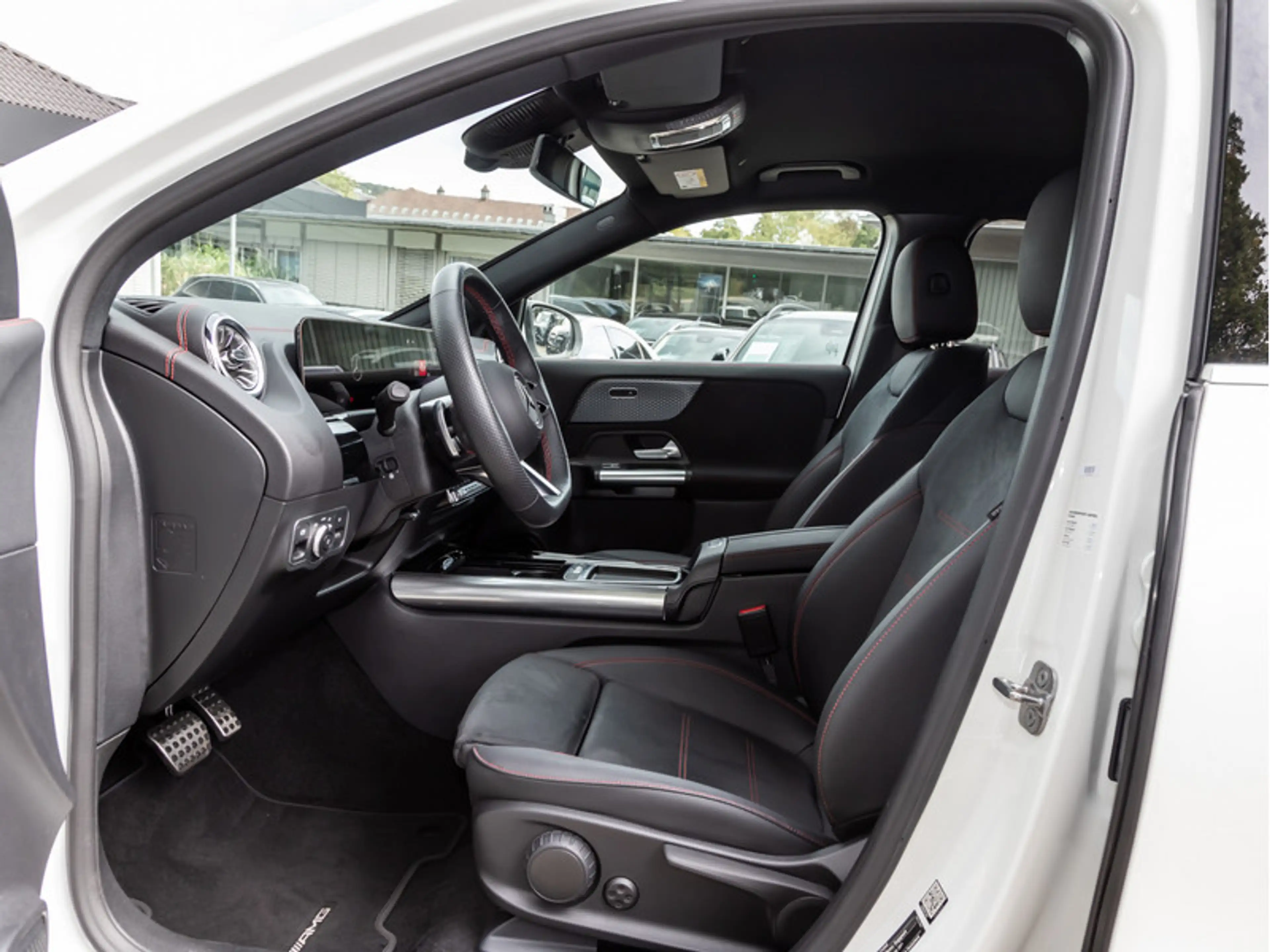 Mercedes-Benz EQA 250 + AMG-Sport/LED/Kamera/THERMOTRONIC/Totw — photo 11