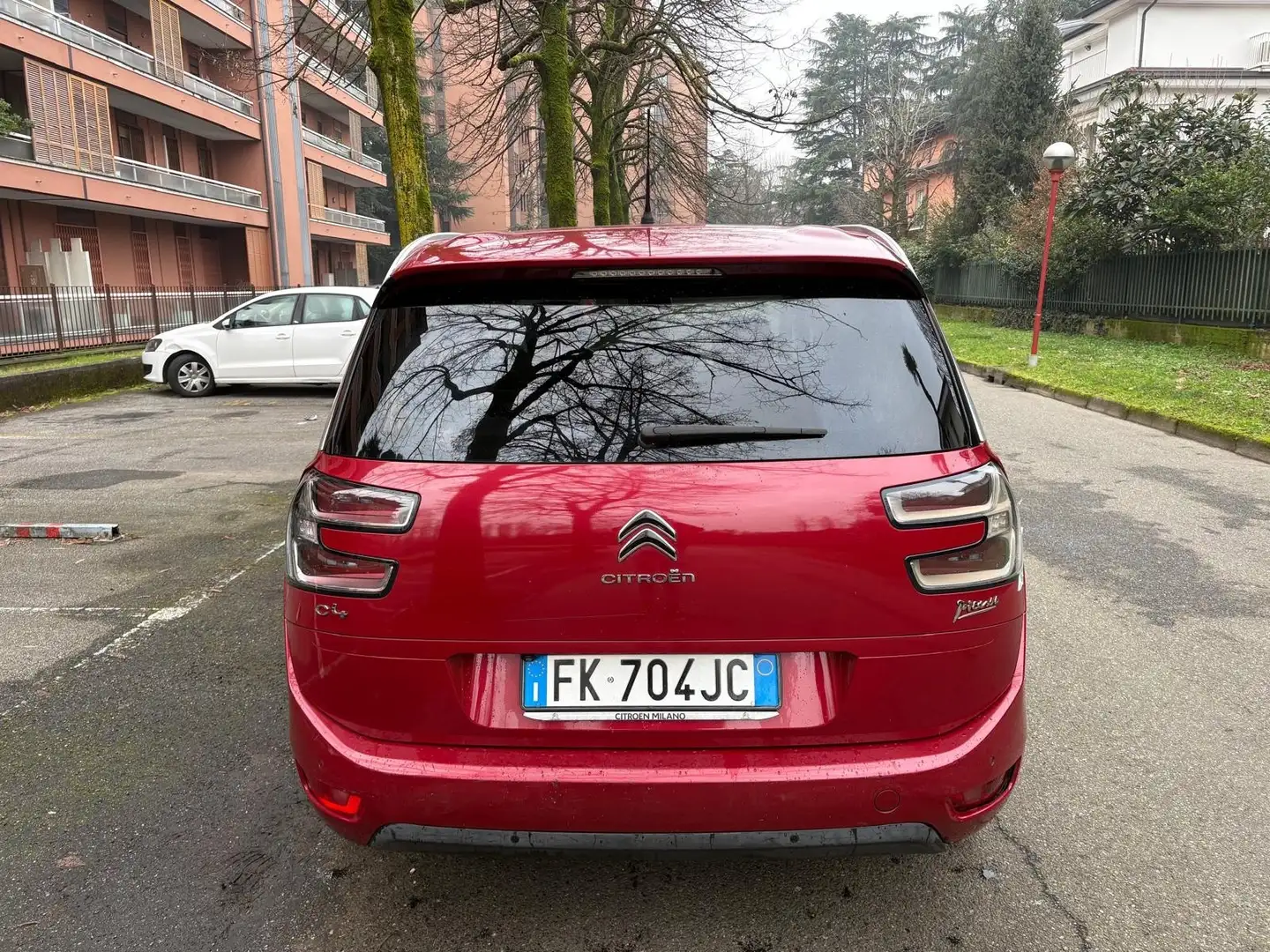 Citroen Grand C4 Picasso PureTech 130 S&S Shine Rouge - 2
