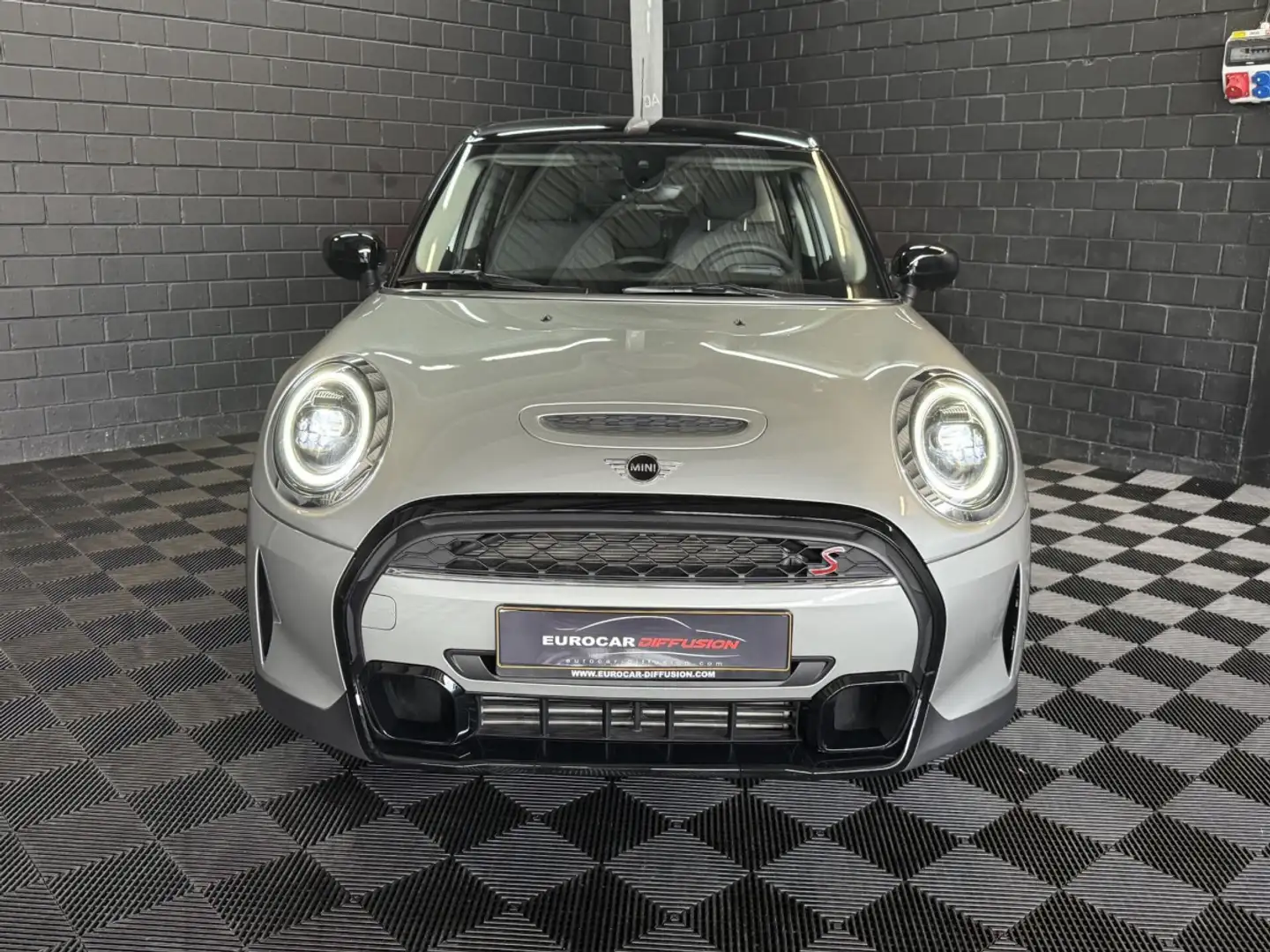 MINI Cooper S 2.0 STEPTRONIC Gris - 2