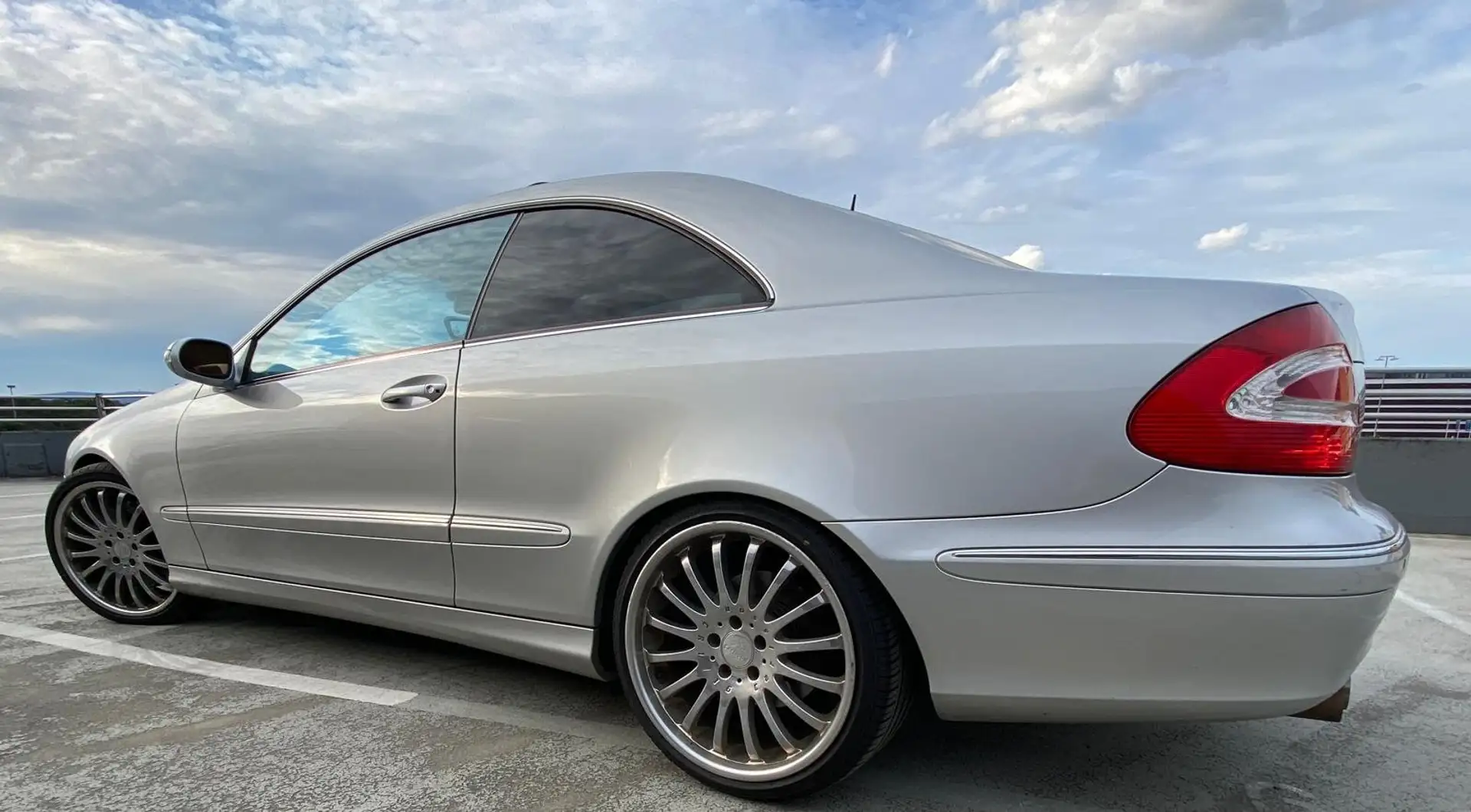 Mercedes-Benz CLK 500 CLK Coupe 500 Avantgarde - 2