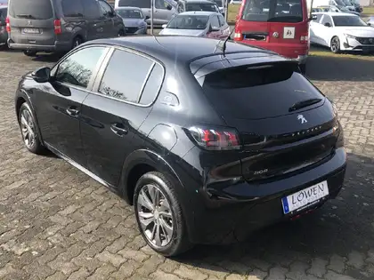 Annonce voiture d'occasion Peugeot e-208 - CARADIZE