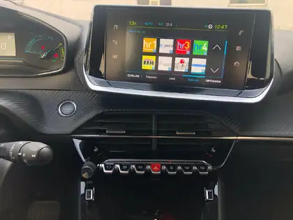 Annonce voiture d'occasion Peugeot e-208 - CARADIZE