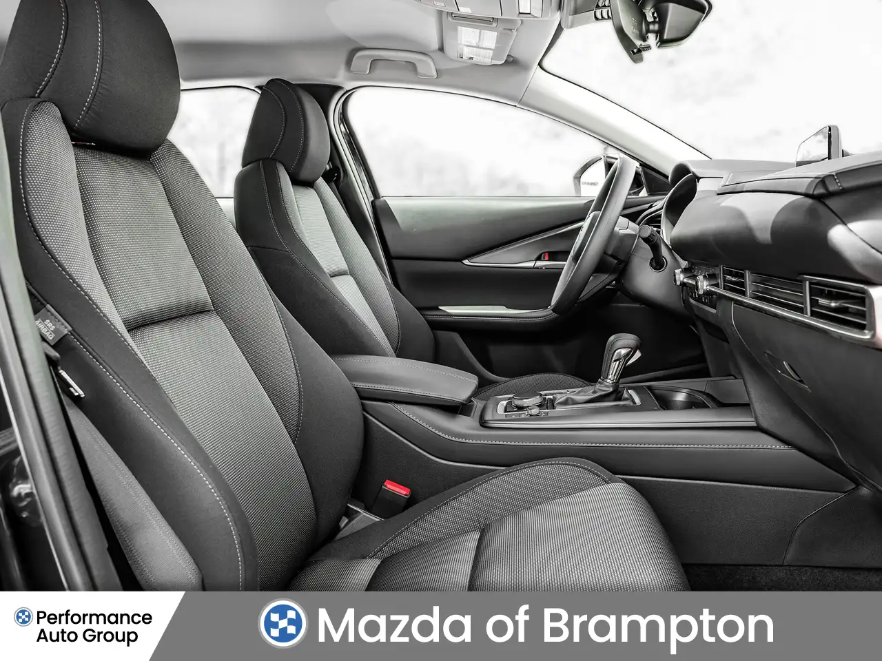 Mazda CX-30 снимка Mazda CX-30