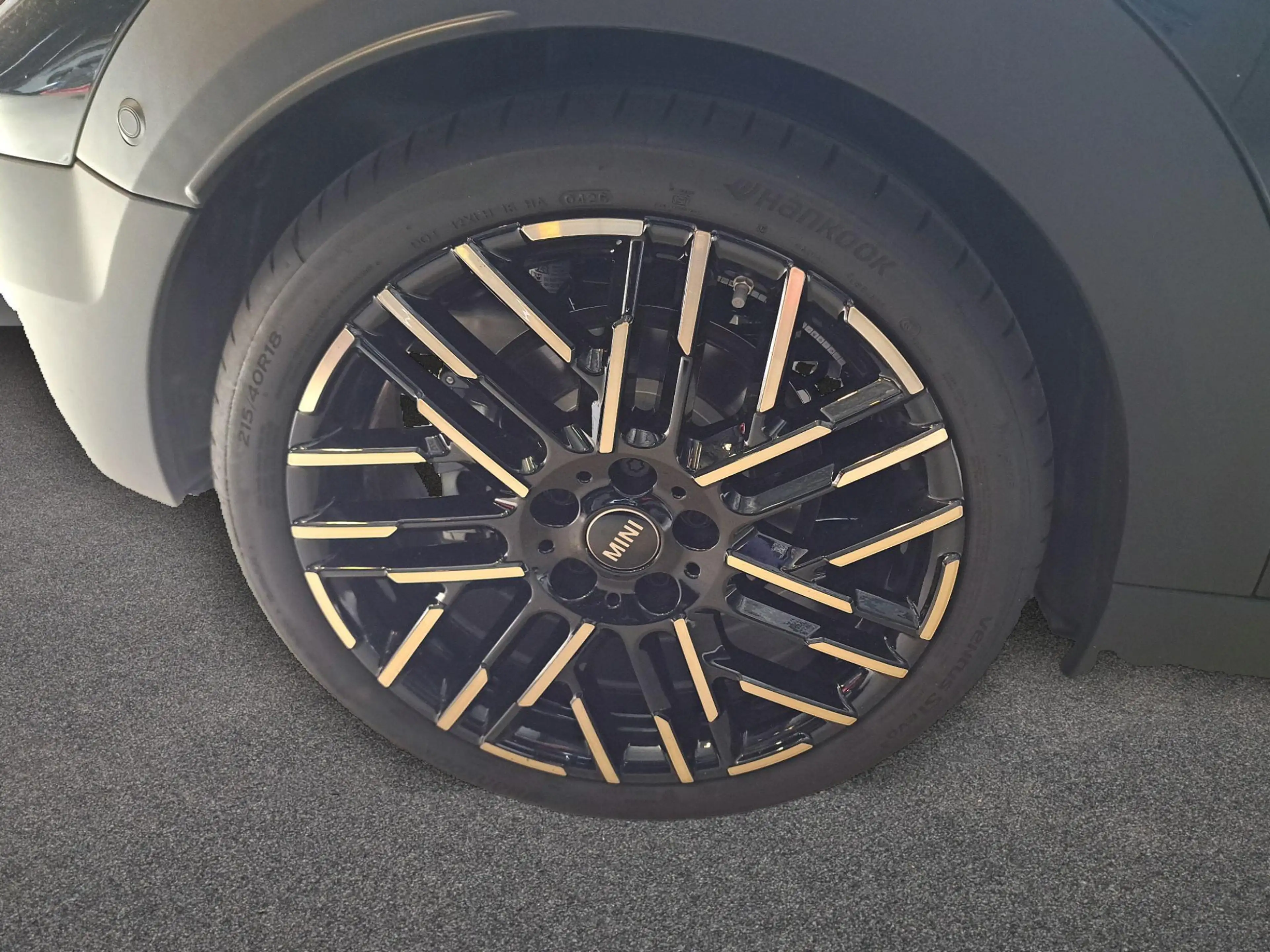 MINI Cooper S Cabrio Favoured Trim — photo 8