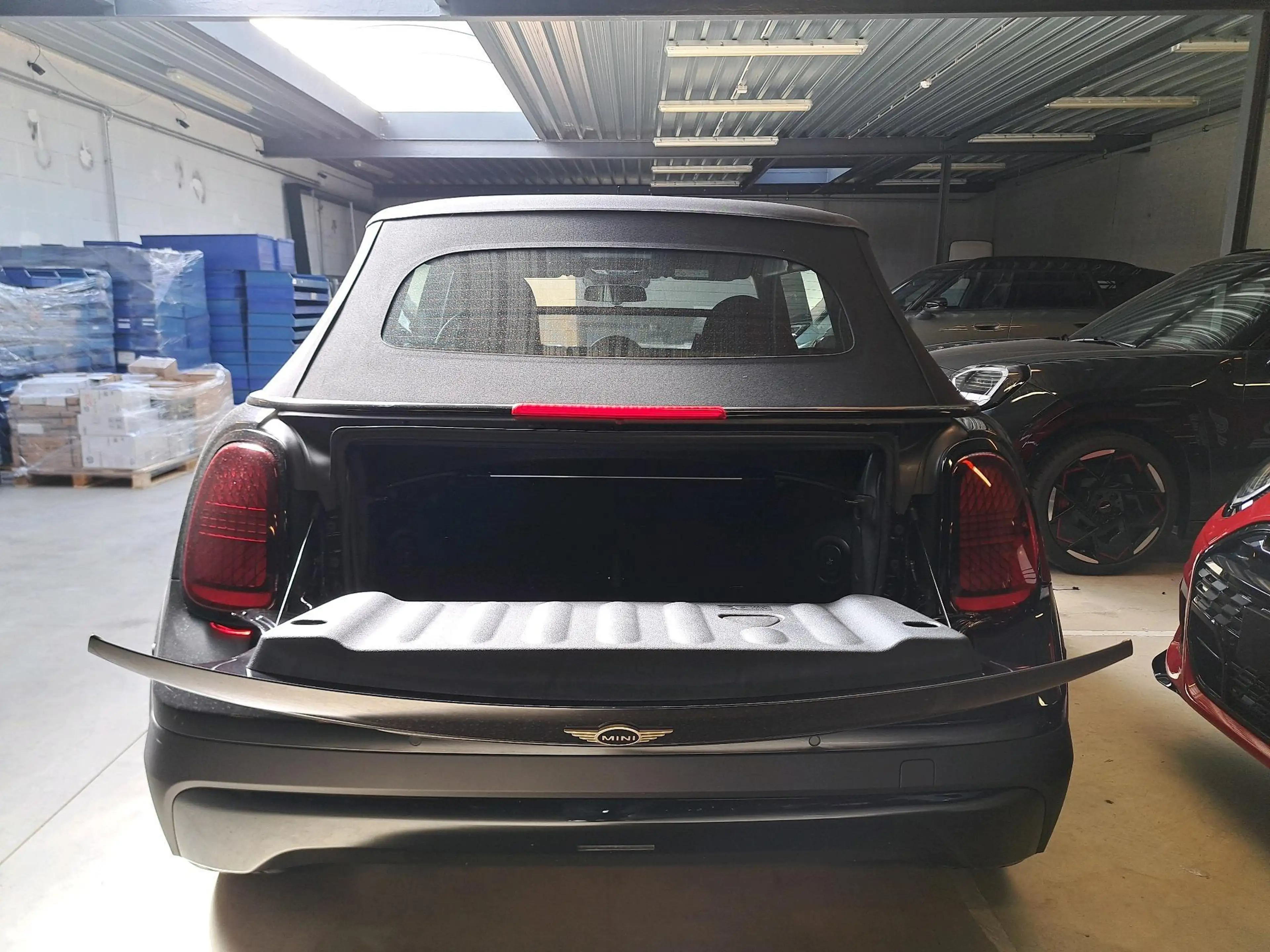 MINI Cooper S Cabrio Favoured Trim — photo 18