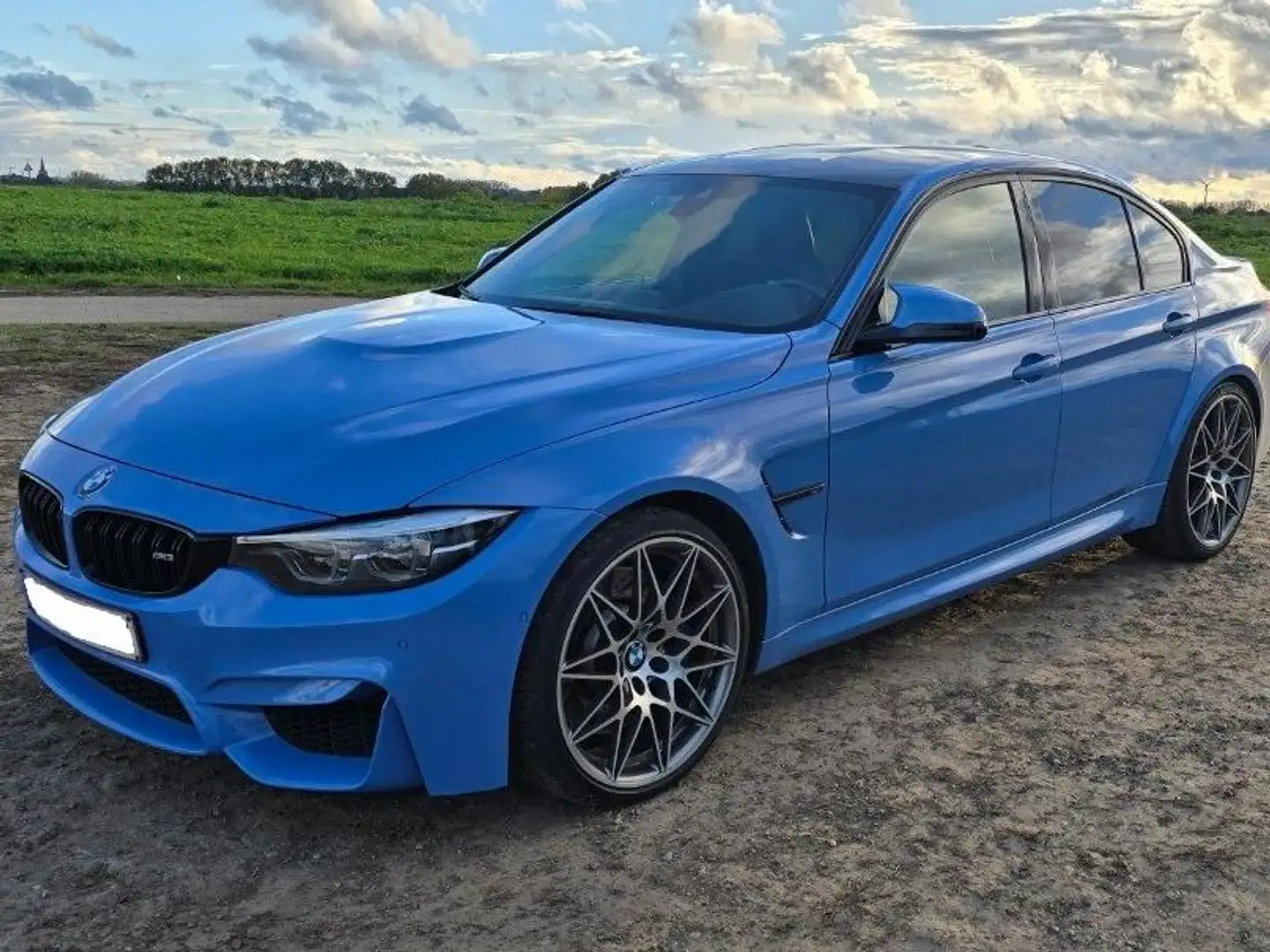 BMW M3 M3 DKG Competition Azul - 2