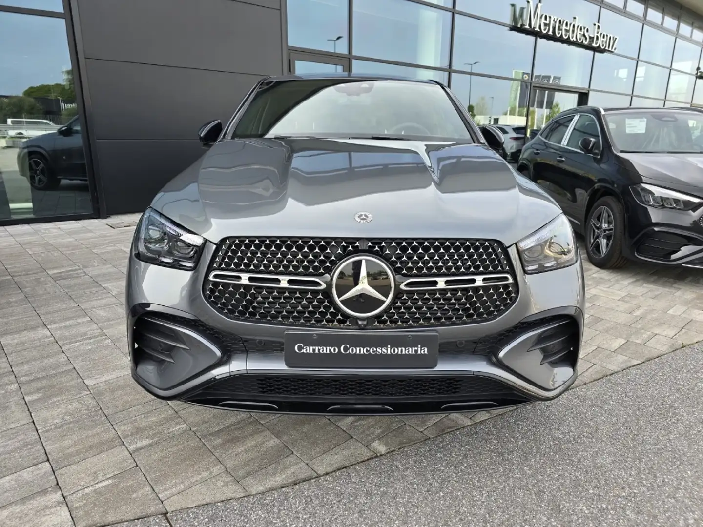 Mercedes-Benz GLE 450 d 4MATIC Coupe Grey - 2