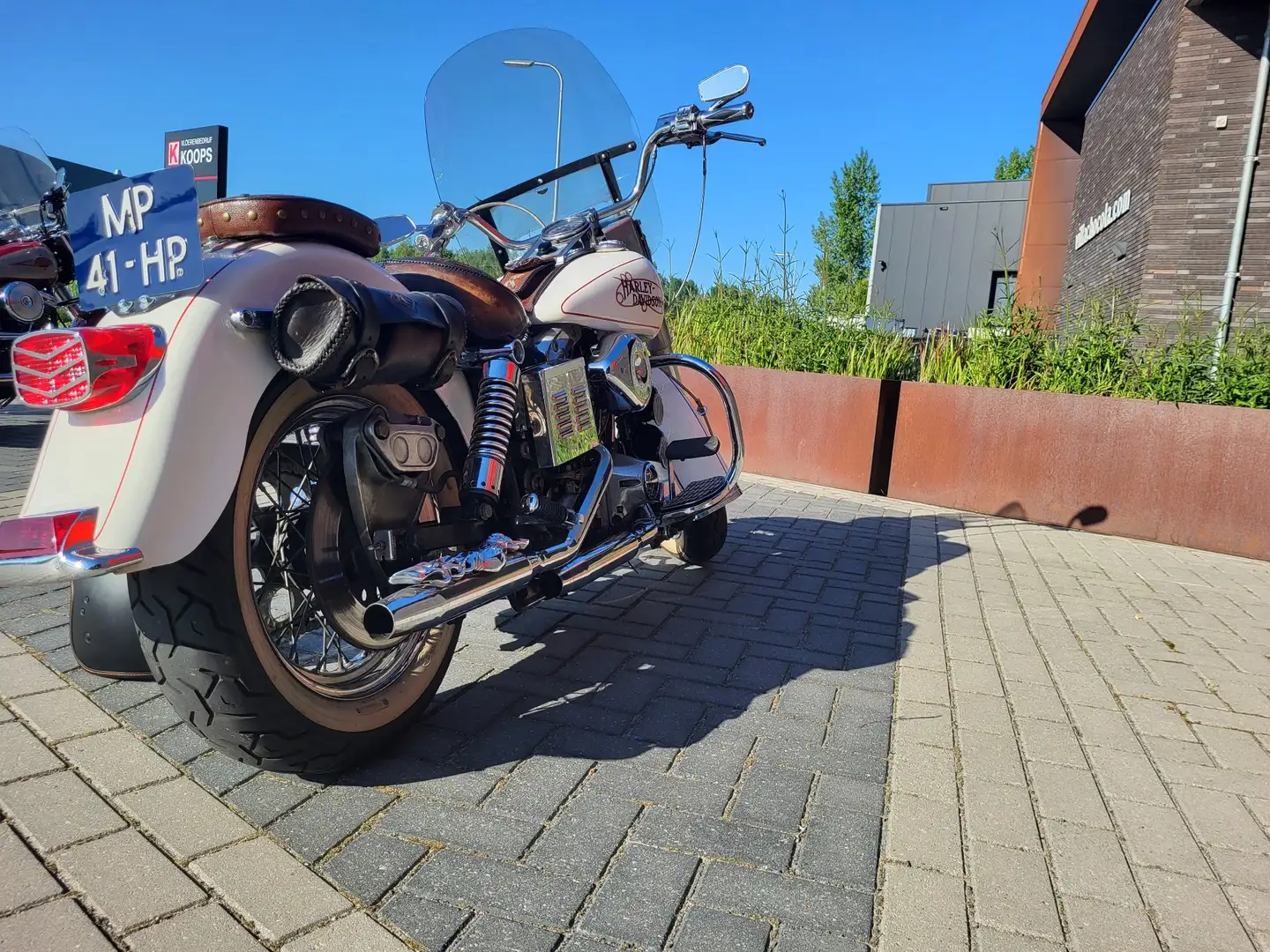Harley-Davidson Electra Glide flh shovelhead Beige - 2